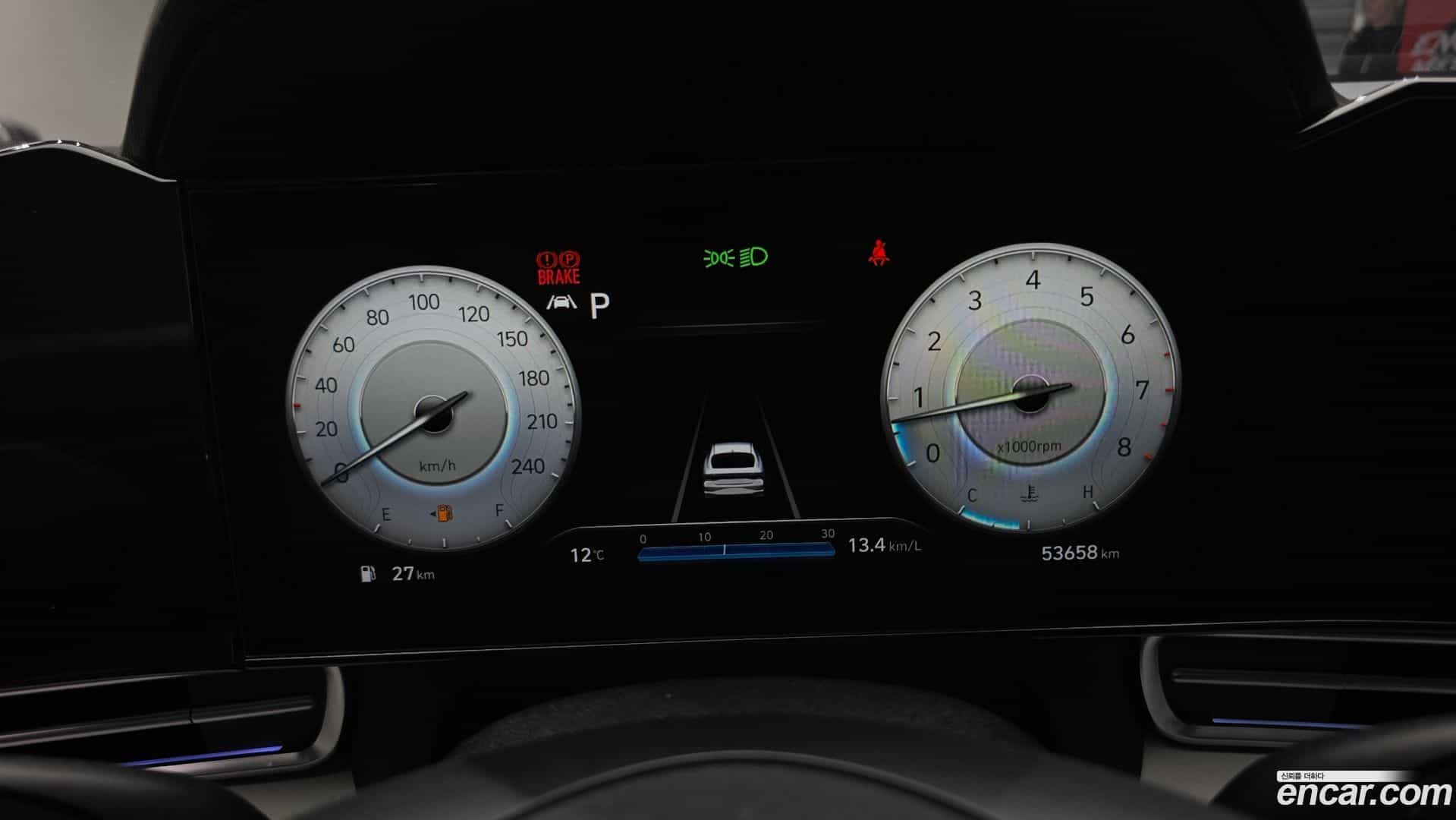 AVANTE Hyundai 2022.0-INNER-008