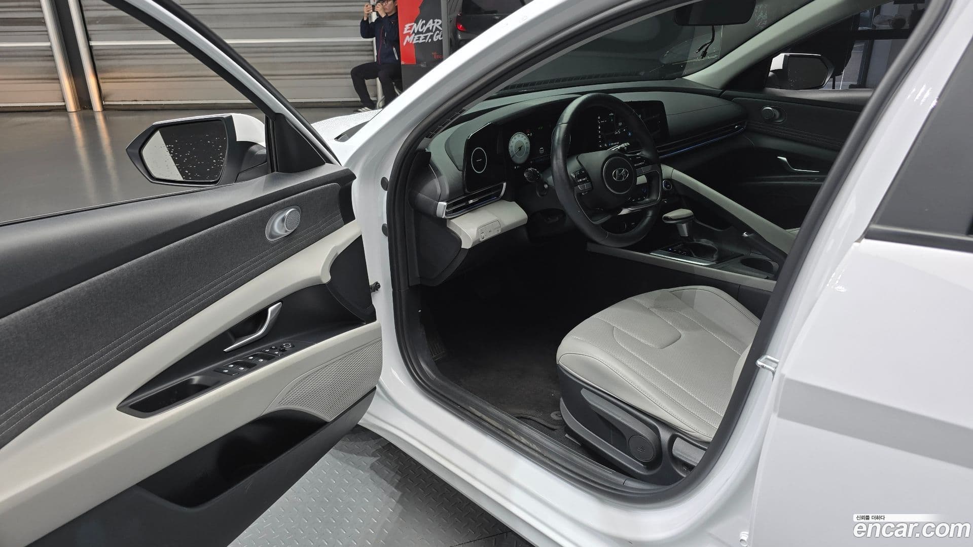 Main__Slider__Photo:AVANTE Hyundai 2022.0-10