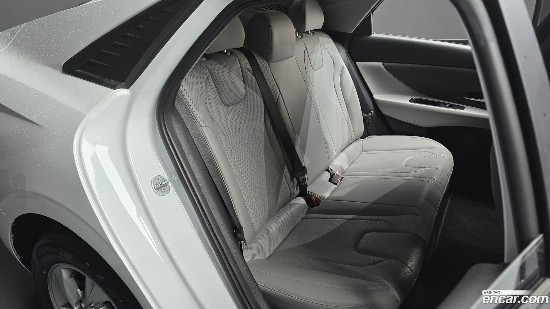 Main__Slider__Photo:AVANTE Hyundai 2022.0-11