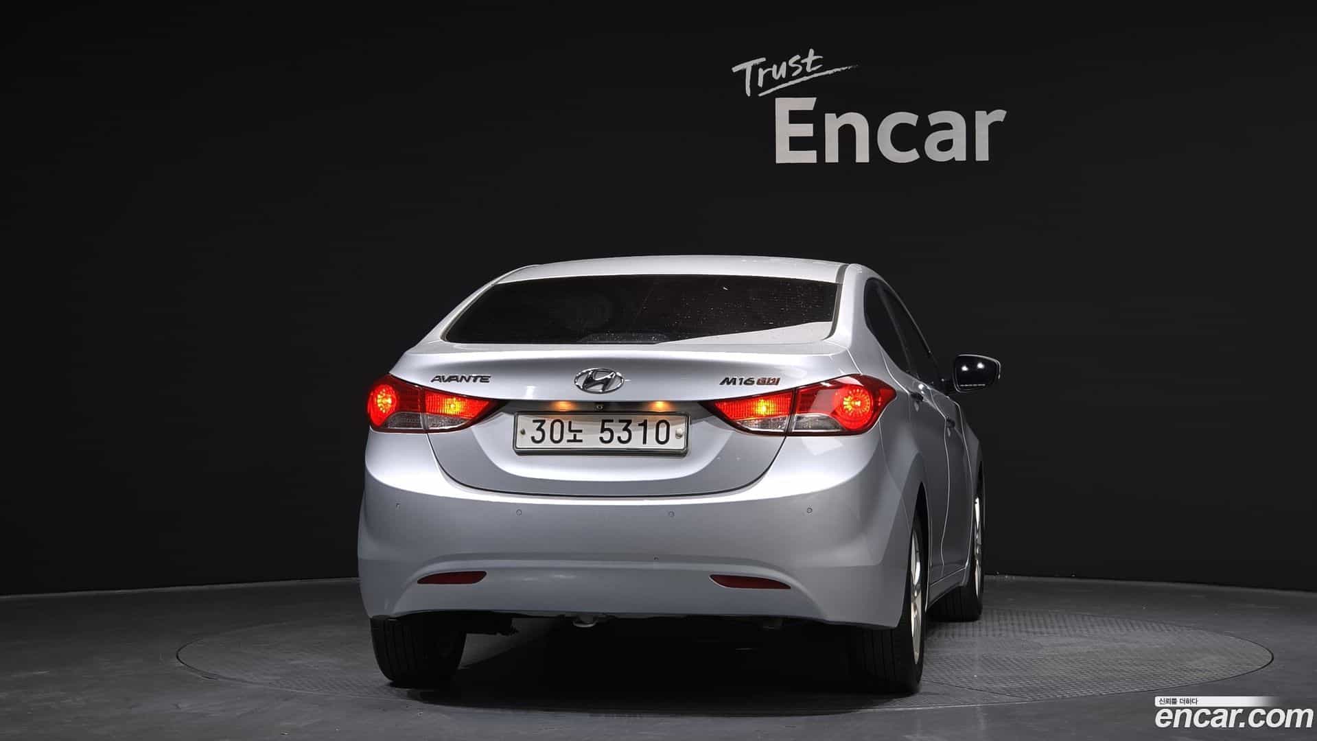 AVANTE Hyundai 2010.7-OUTER-004