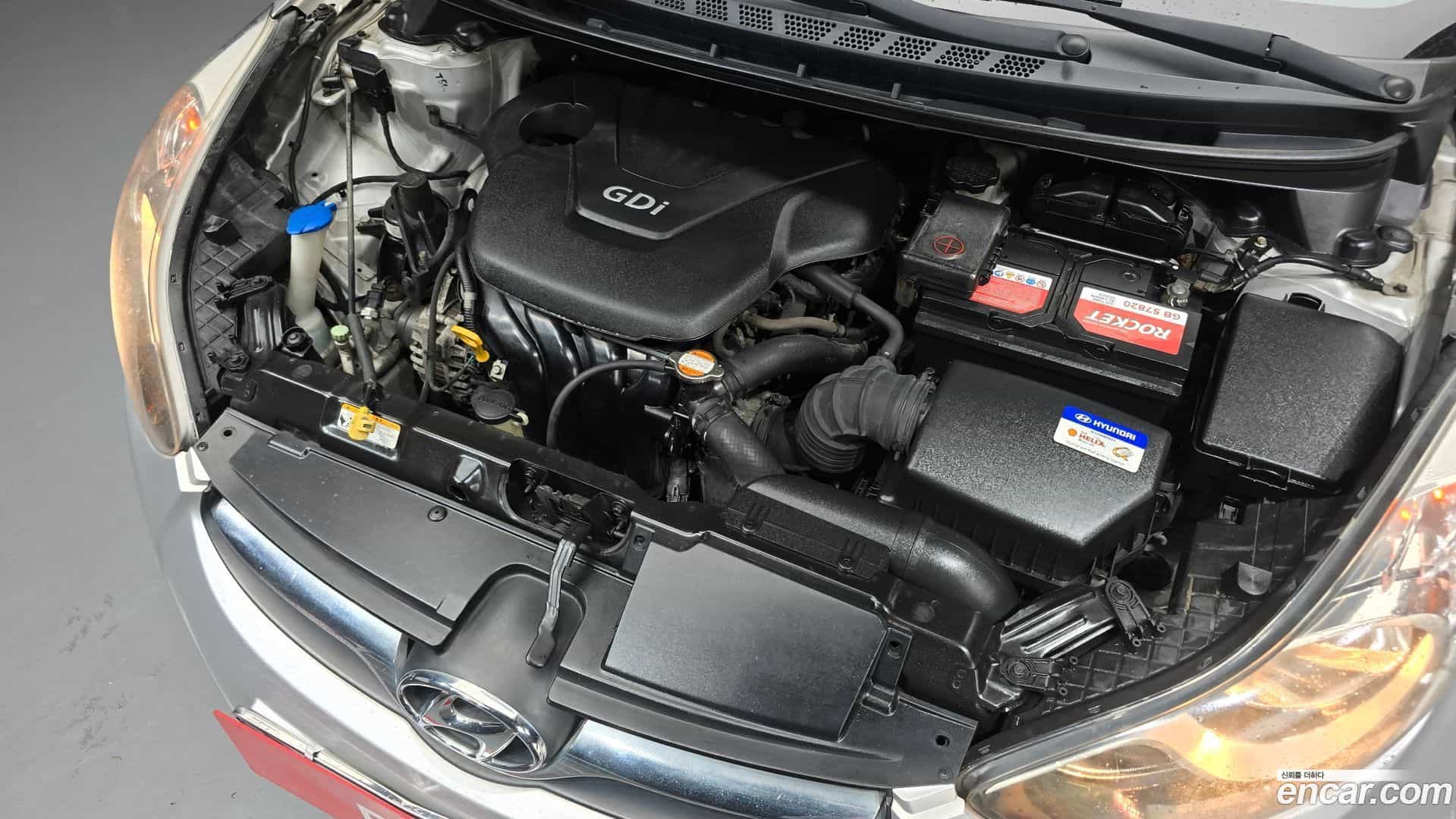 AVANTE Hyundai 2010.7-INNER-006