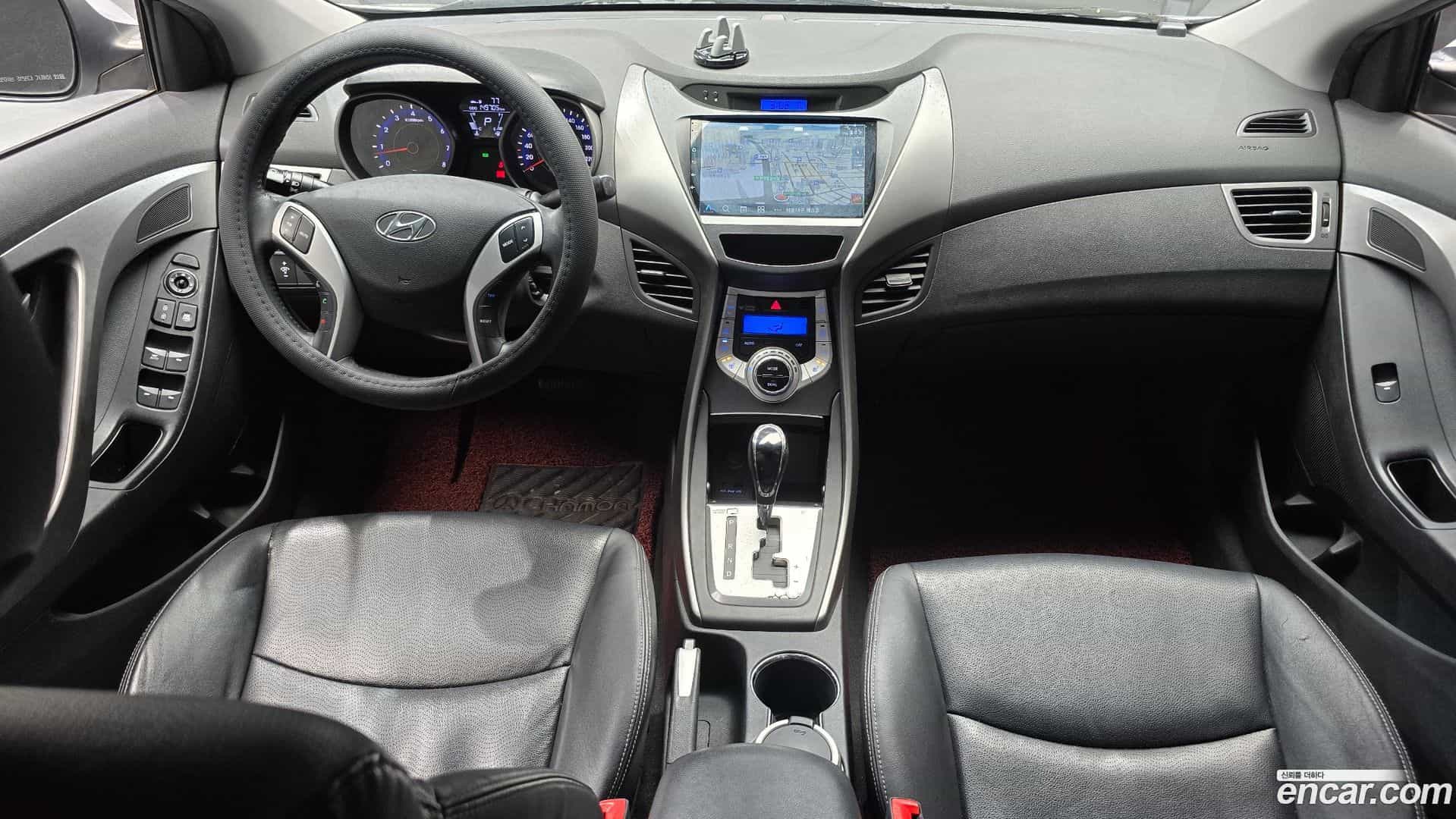 AVANTE Hyundai 2010.7-INNER-007