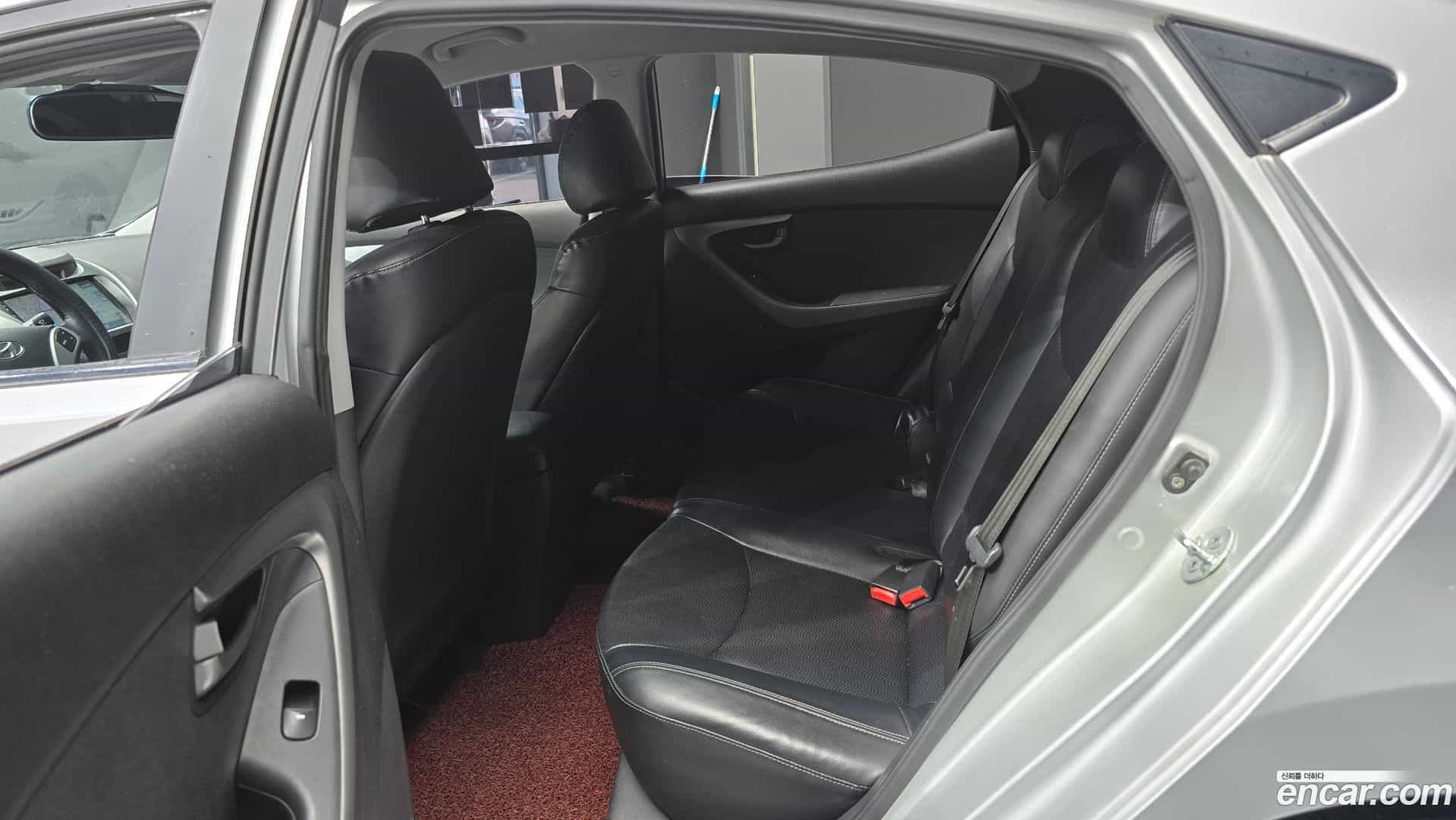 AVANTE Hyundai 2010.7-OPTION-017