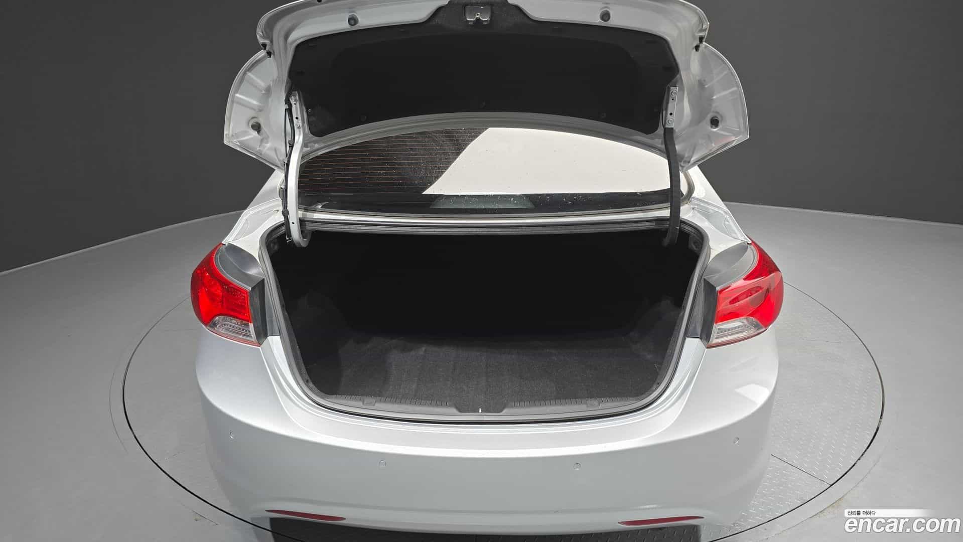 AVANTE Hyundai 2010.7-OPTION-024