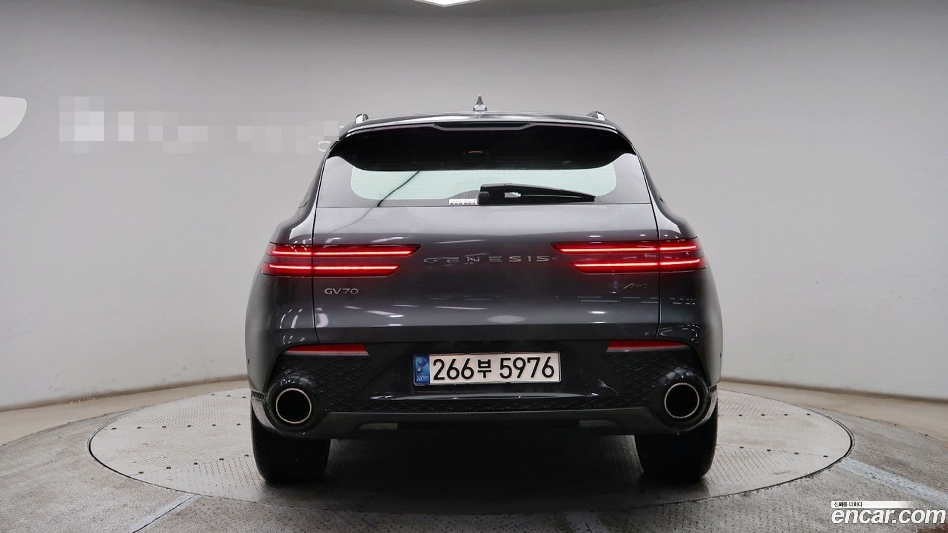 Main__Slider__Photo:GV70 Genesis 2021.2-3