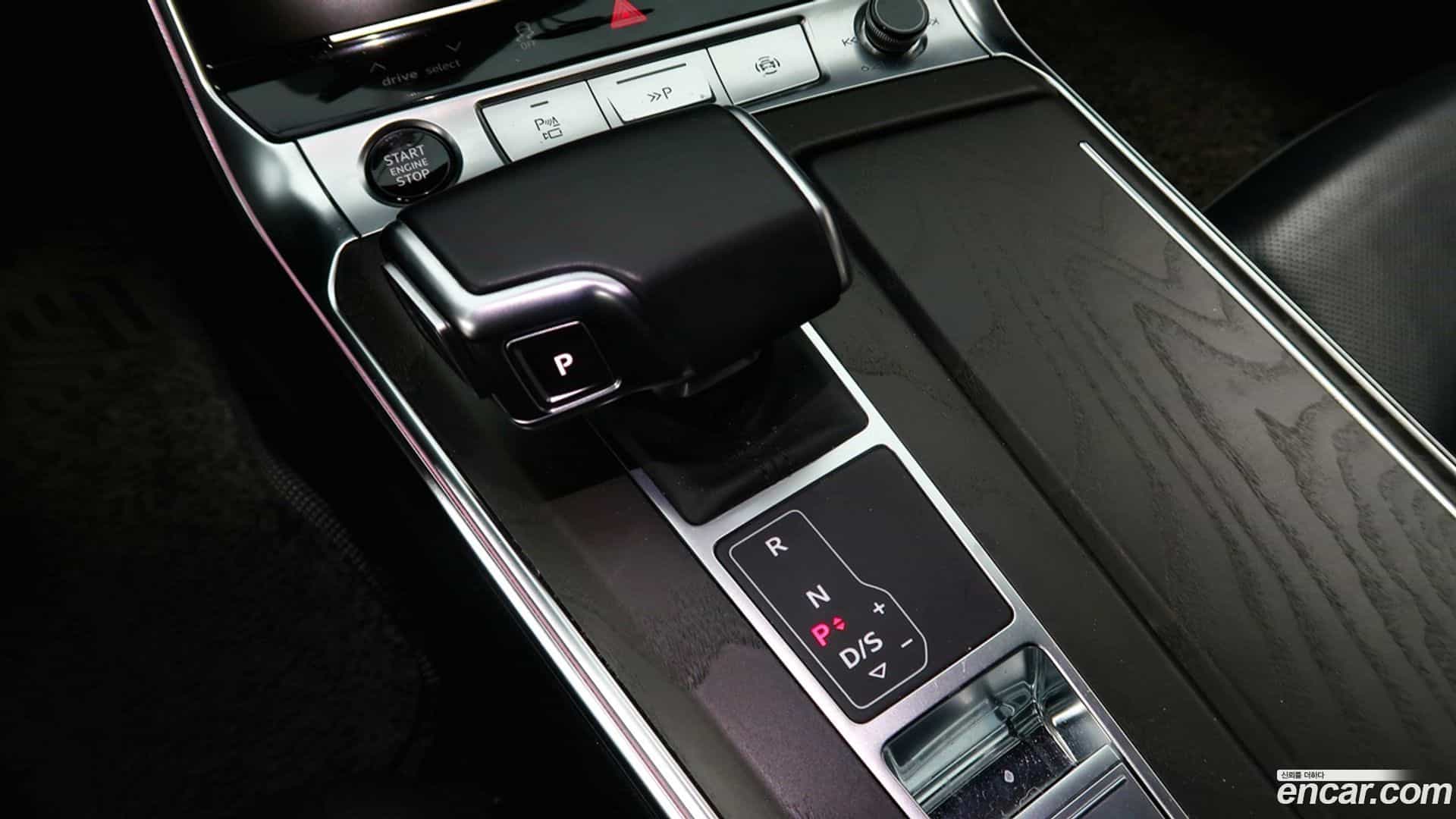 A6 Audi 2021.1-INNER-010