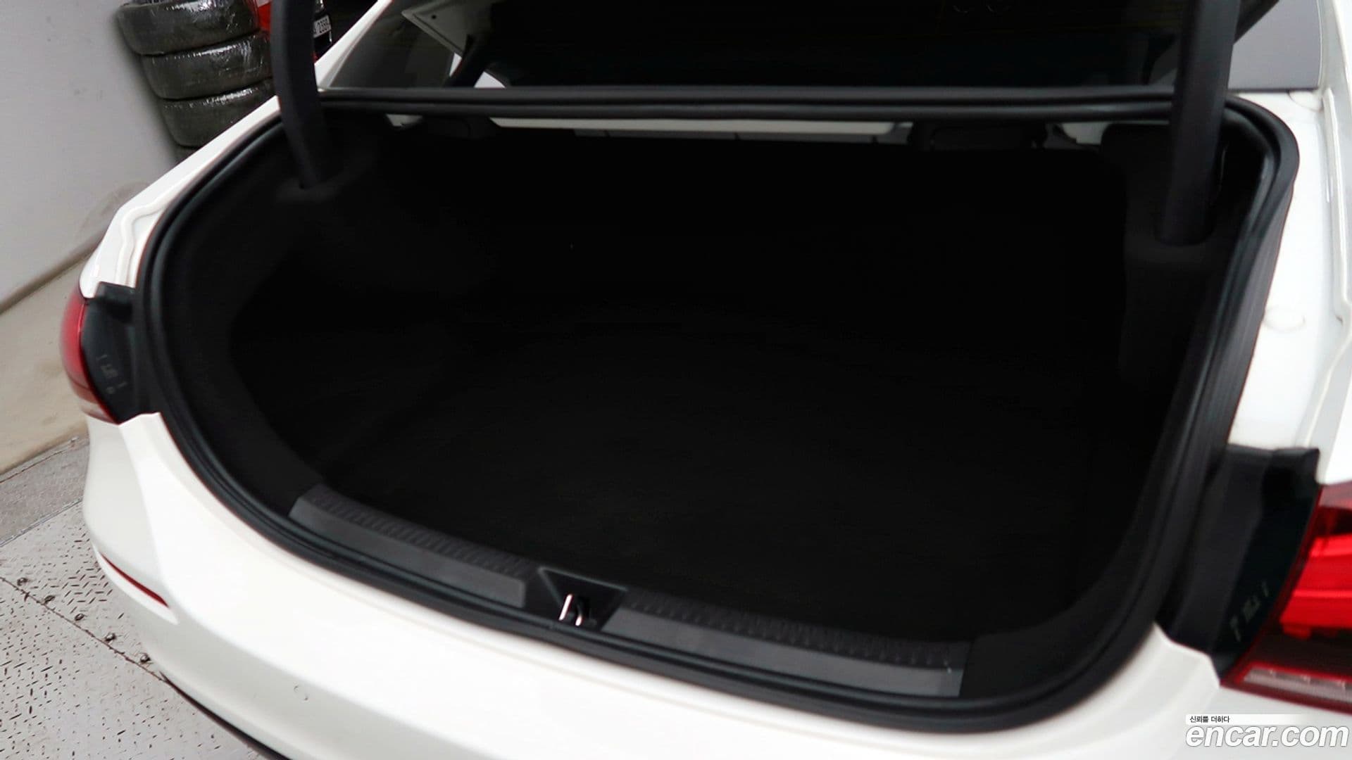 Main__Slider__Photo:A-Class Mercedes-Benz 2020.1-13