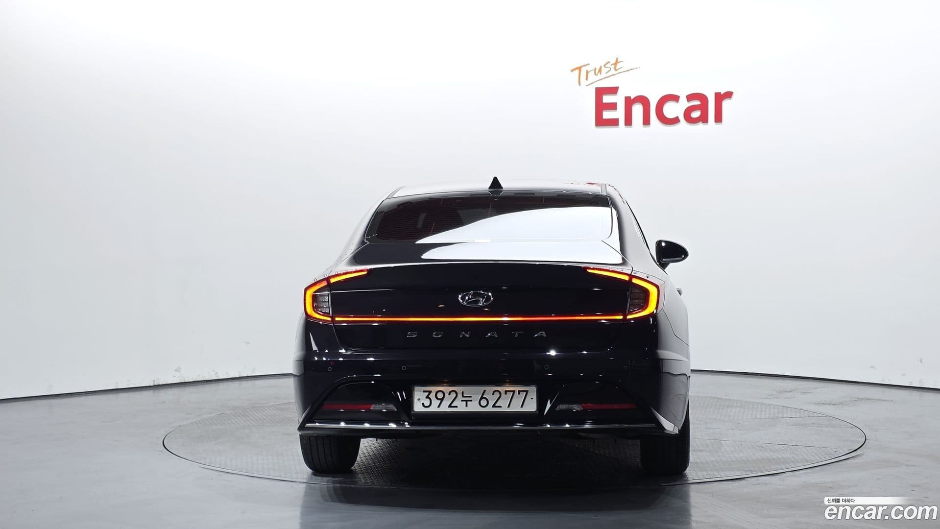 Main__Slider__Photo:Sonata Hyundai 2023.2-3