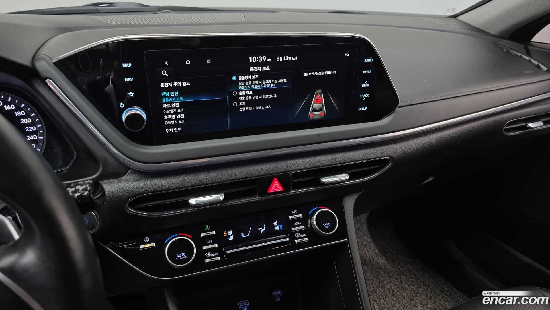 Sonata Hyundai 2023.2-OPTION-018