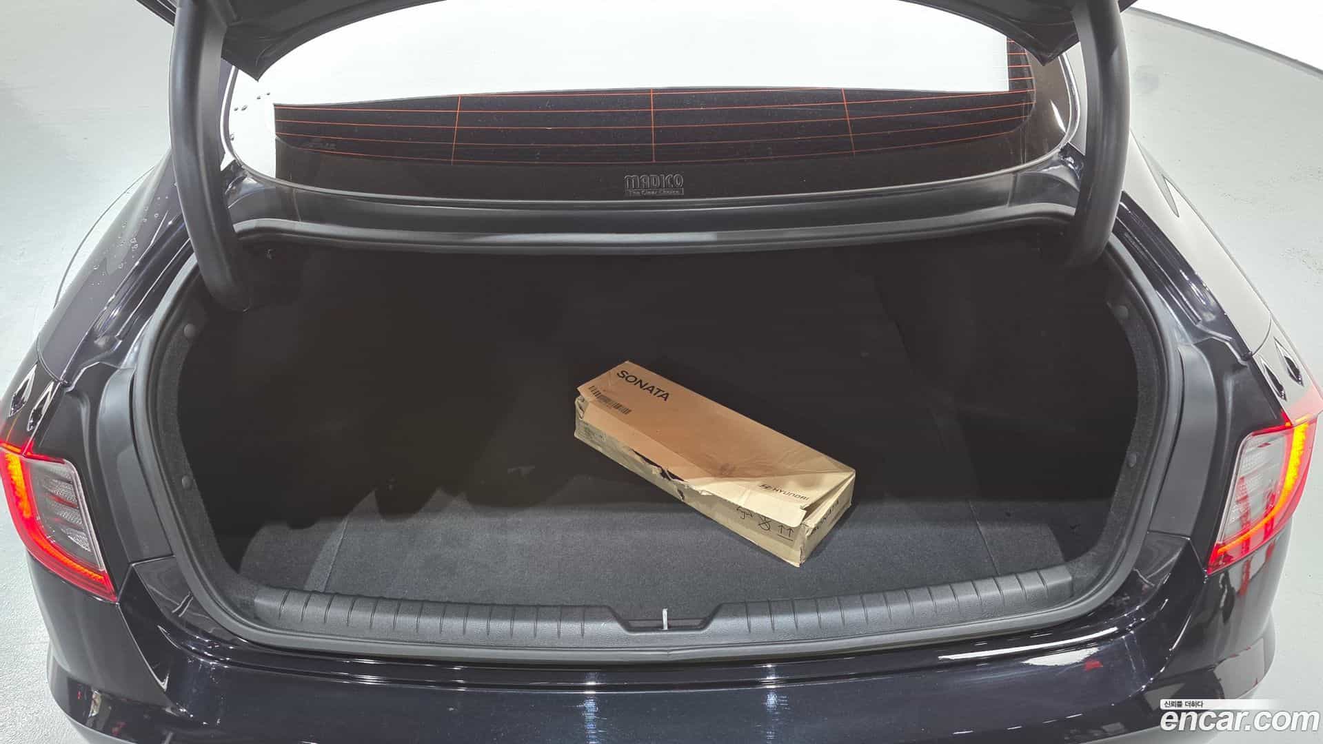 Sonata Hyundai 2023.2-OPTION-024