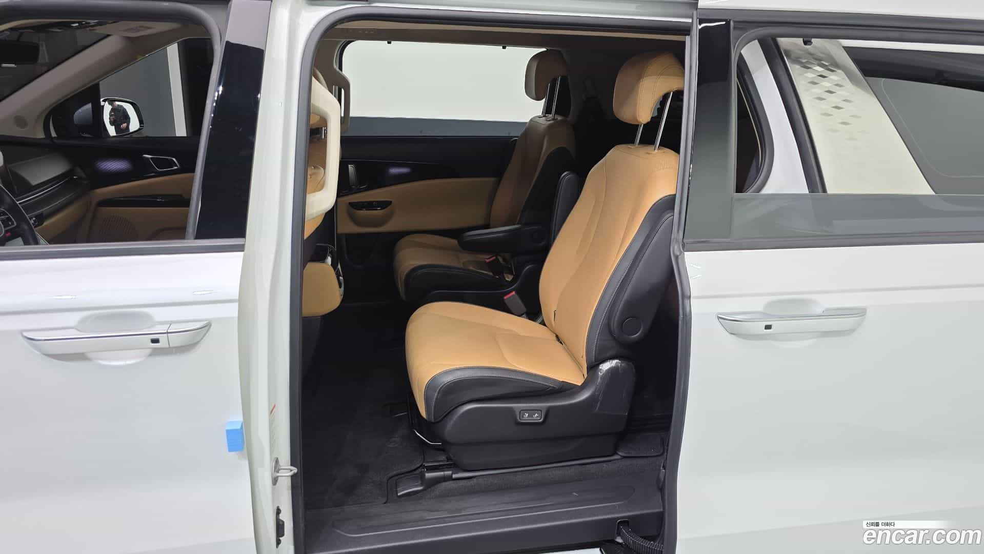 Canival Kia 2022.7-OPTION-015