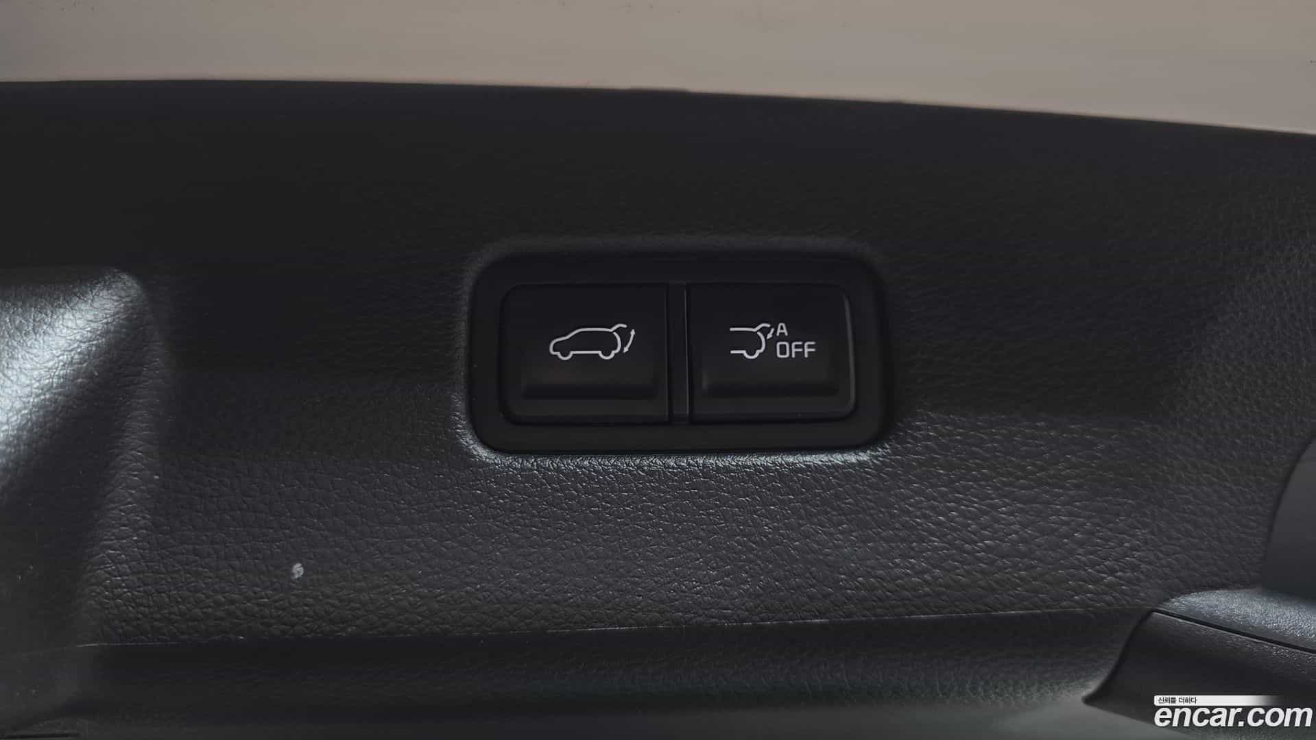 Canival Kia 2022.7-OPTION-024