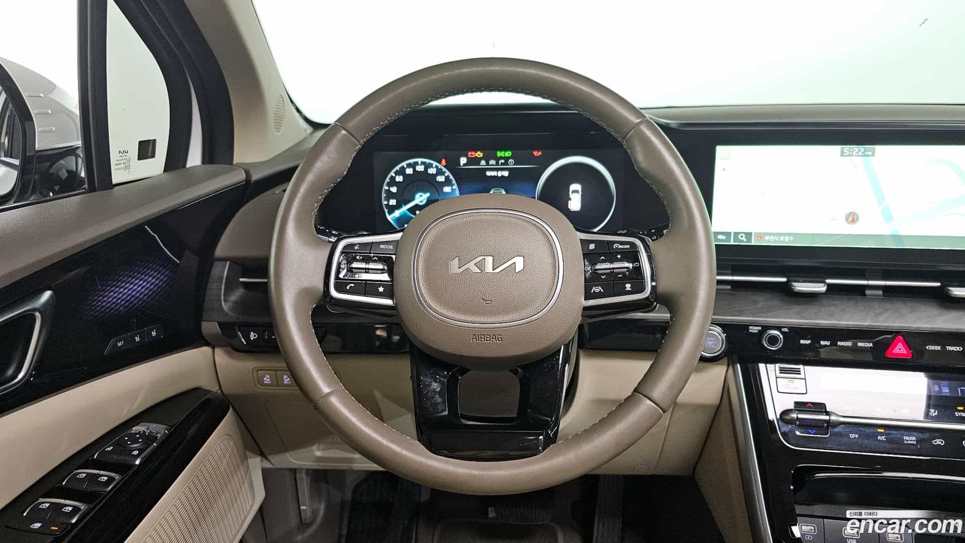 Canival Kia 2023.3-OPTION-017