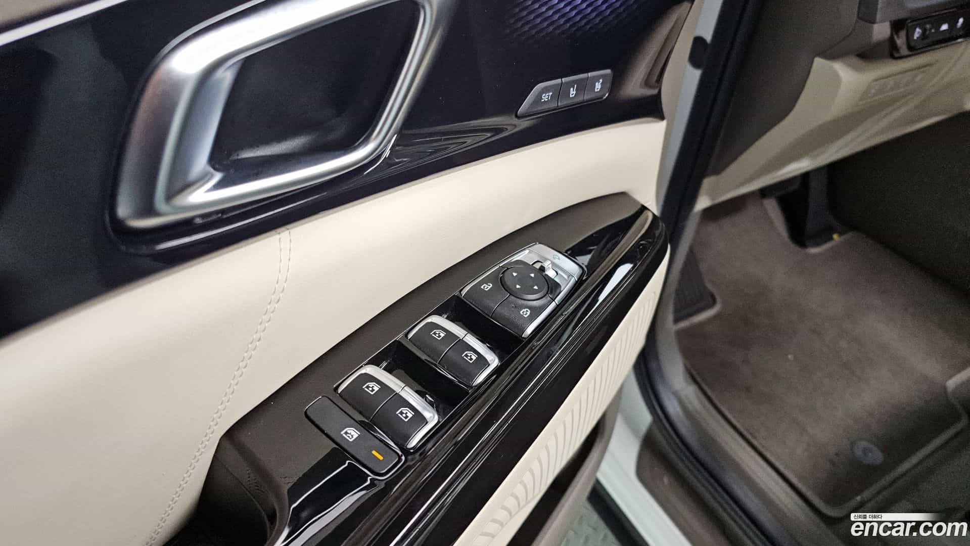 Canival Kia 2023.3-OPTION-020