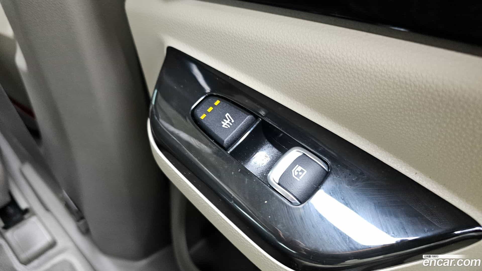 Canival Kia 2023.3-OPTION-022