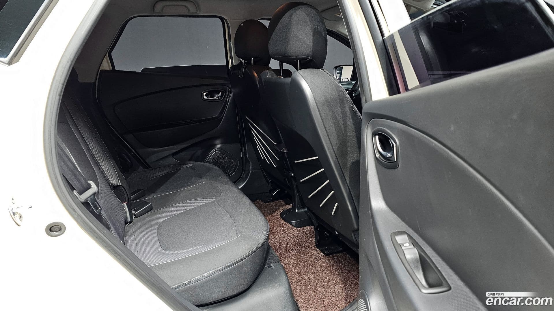 Main__Slider__Photo:QM3 Renault-KoreaSamsung 2016.5-10