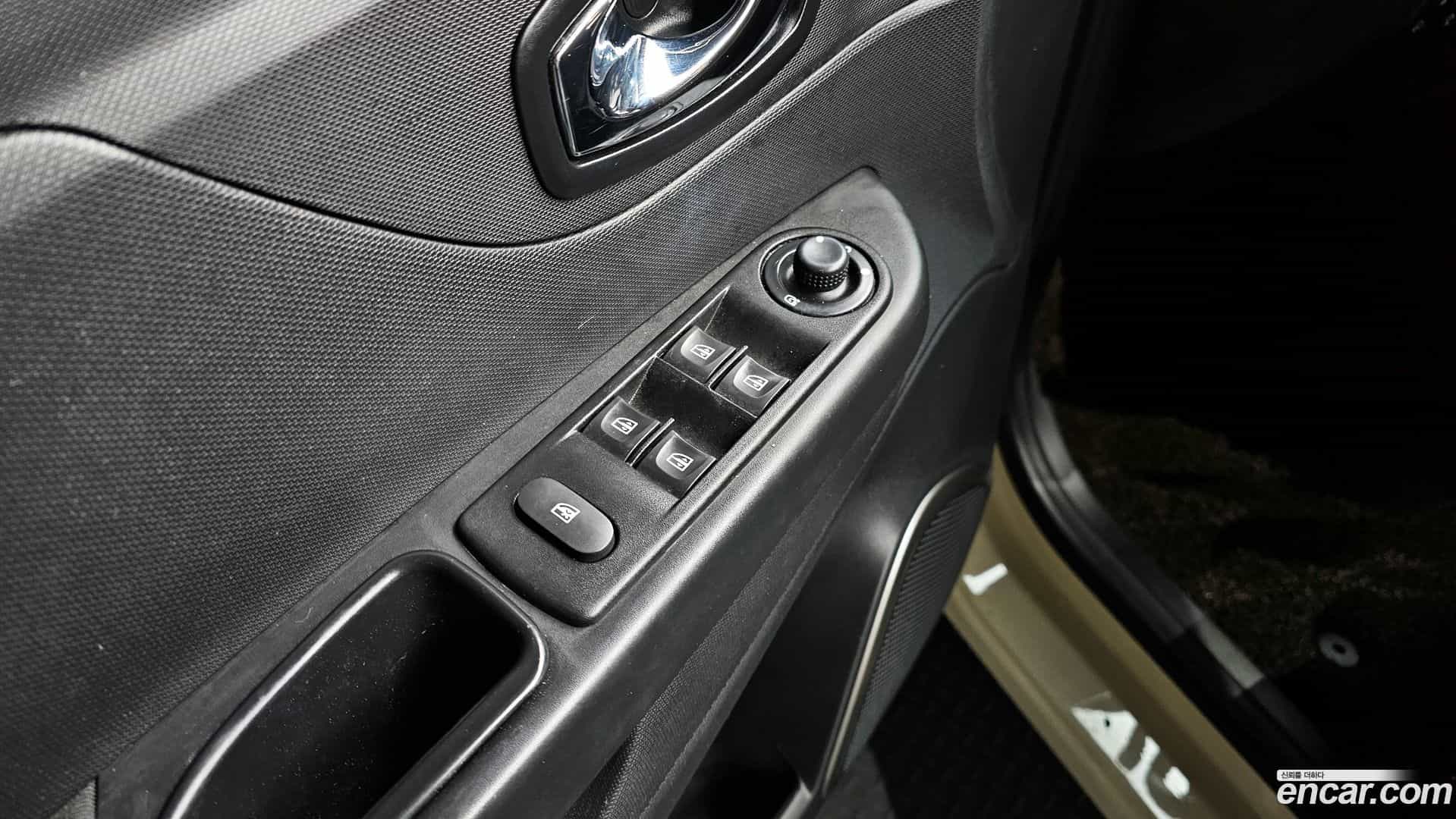 QM3 Renault-KoreaSamsung 2016.5-OPTION-017