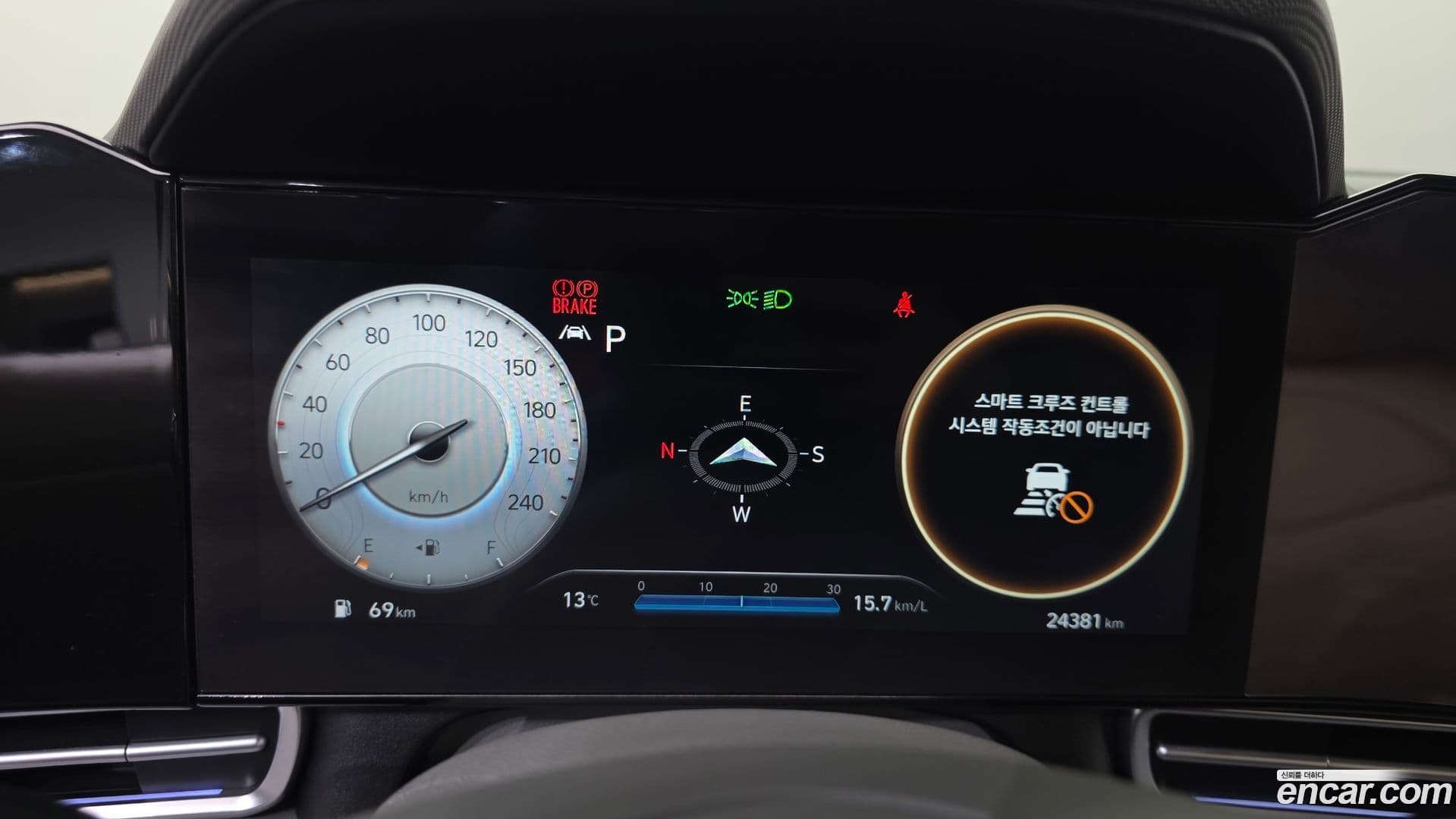 Main__Slider__Photo:AVANTE Hyundai 2022.3-7