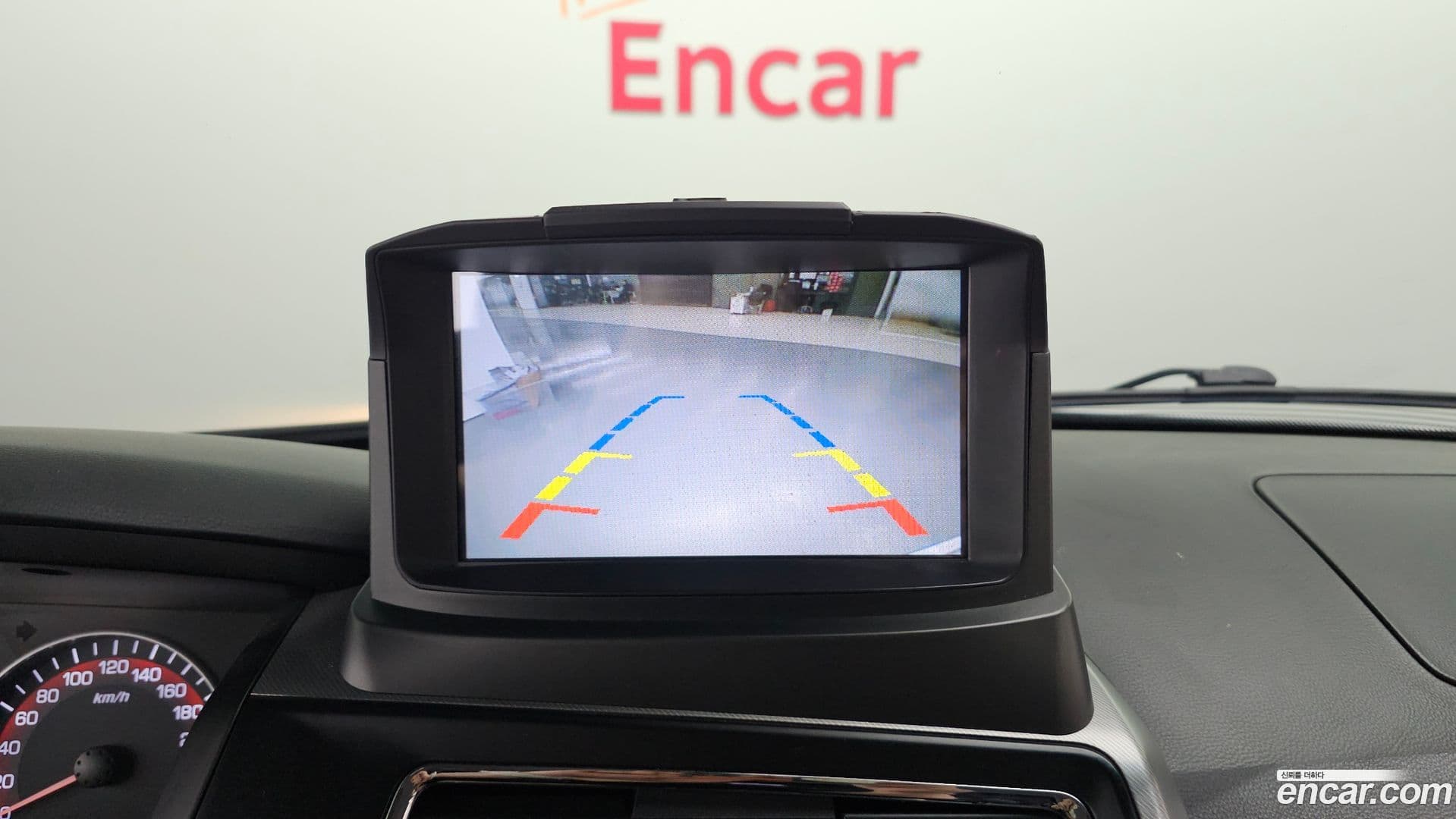 Main__Slider__Photo:KORANDO KG_Mobility_Ssangyong 2016.8-12