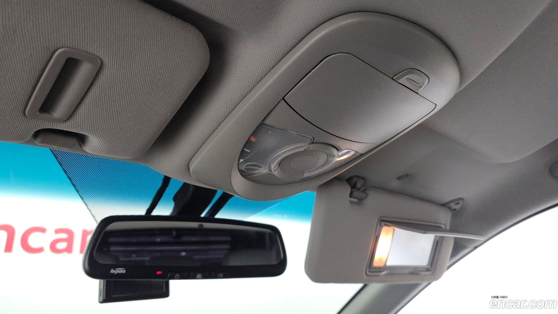 Main__Slider__Photo:KORANDO KG_Mobility_Ssangyong 2016.8-16