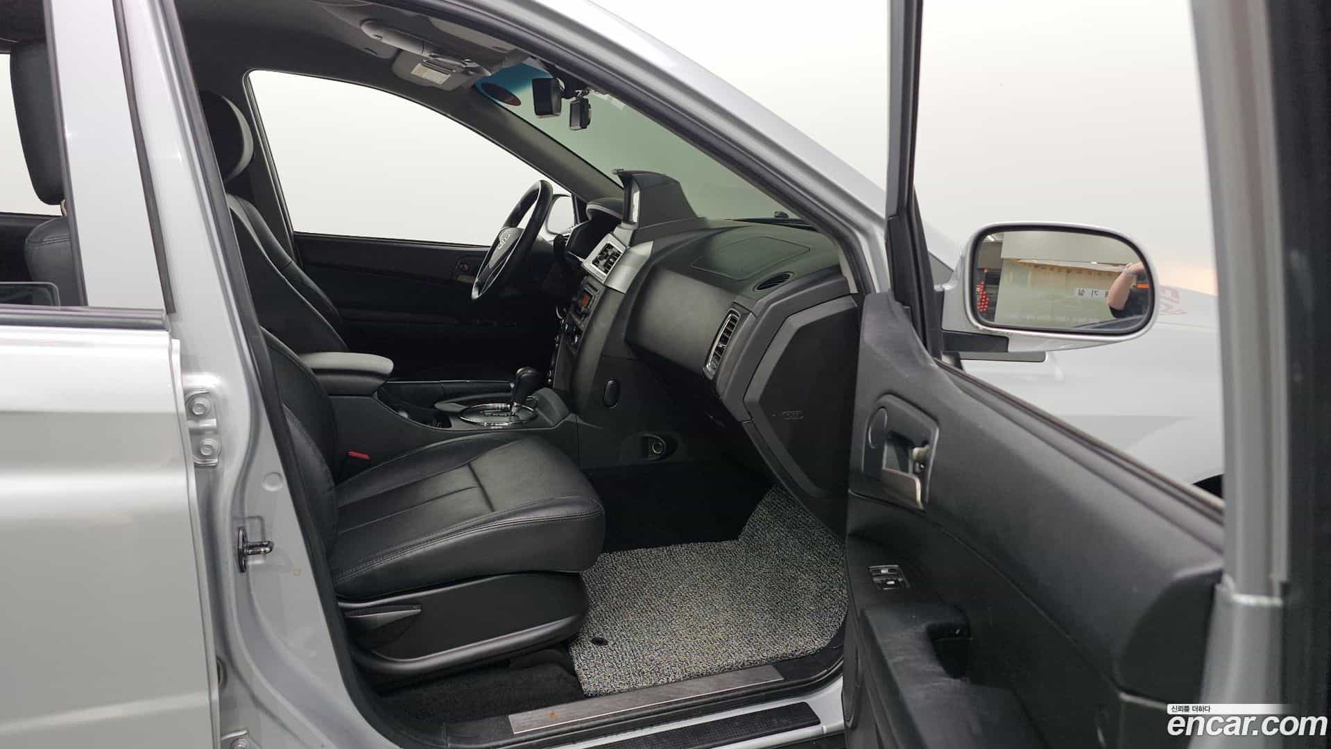 KORANDO KG_Mobility_Ssangyong 2016.8-OPTION-022