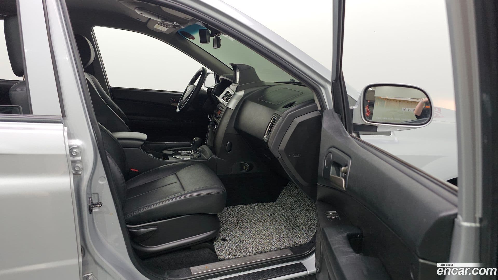 Main__Slider__Photo:KORANDO KG_Mobility_Ssangyong 2016.8-17