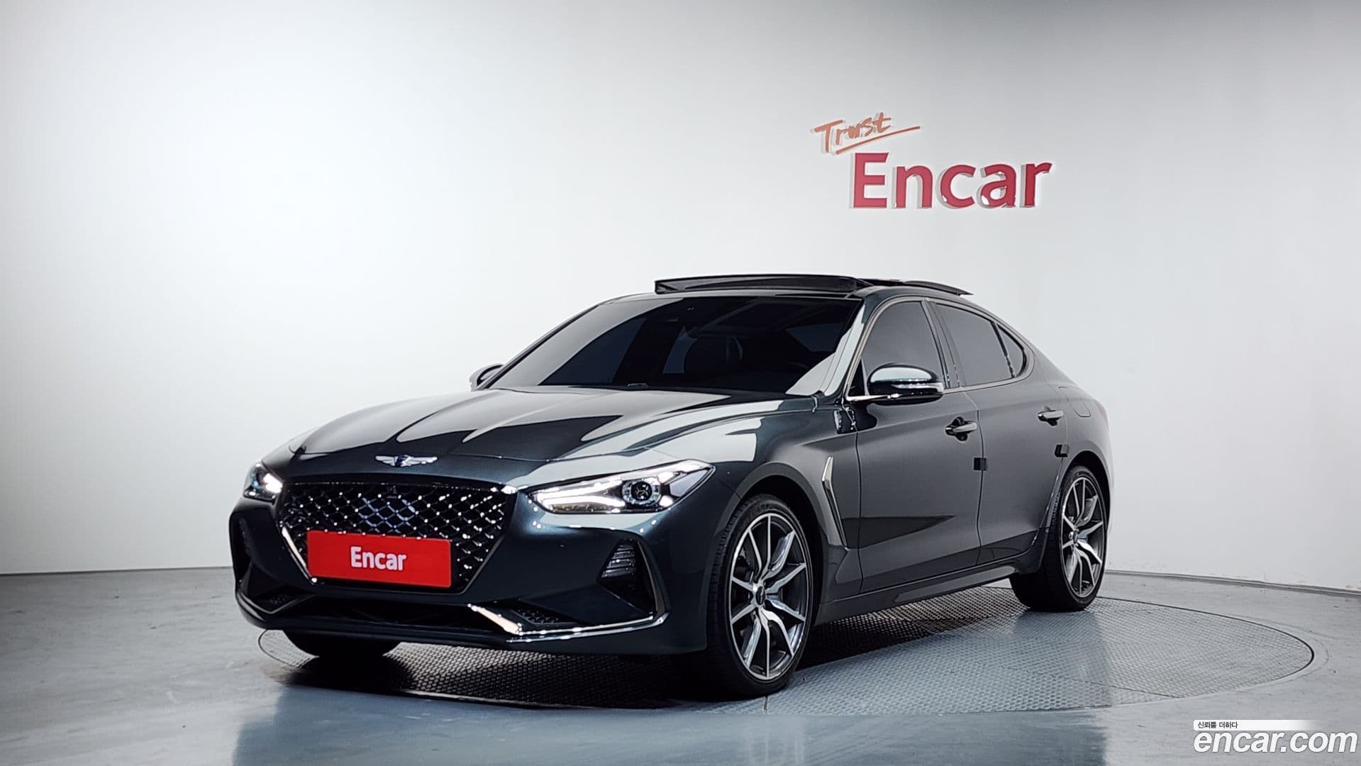 Main__Slider__Photo:G70 Genesis 2018.6-0