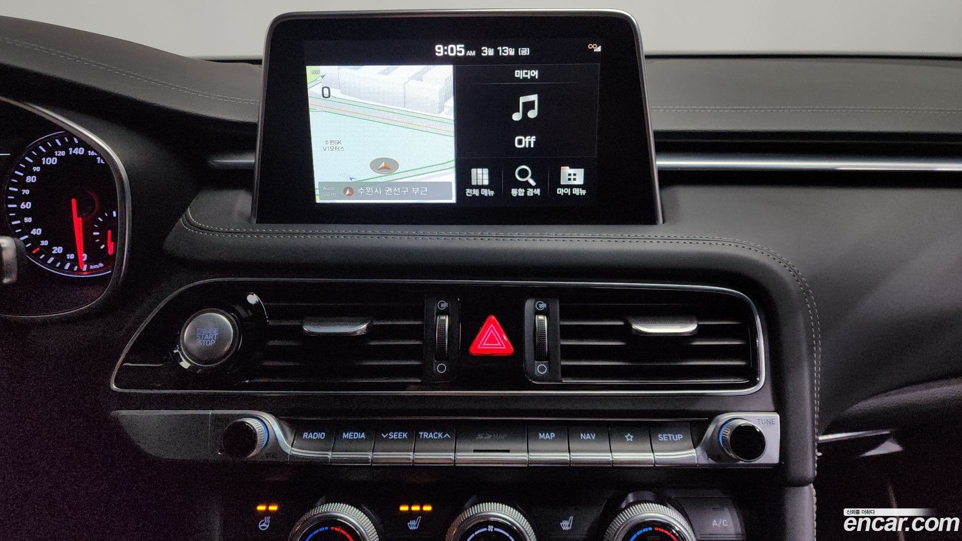 Main__Slider__Photo:G70 Genesis 2018.6-14