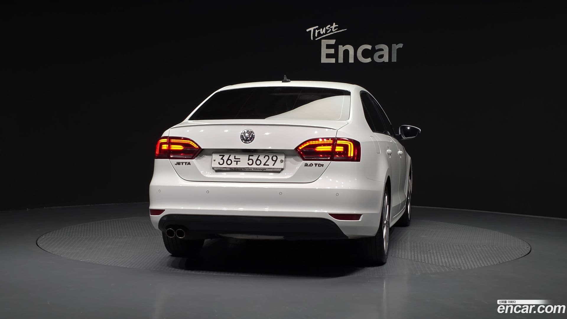 Main__Slider__Photo:Jetta Volkswagen 2014.6-3