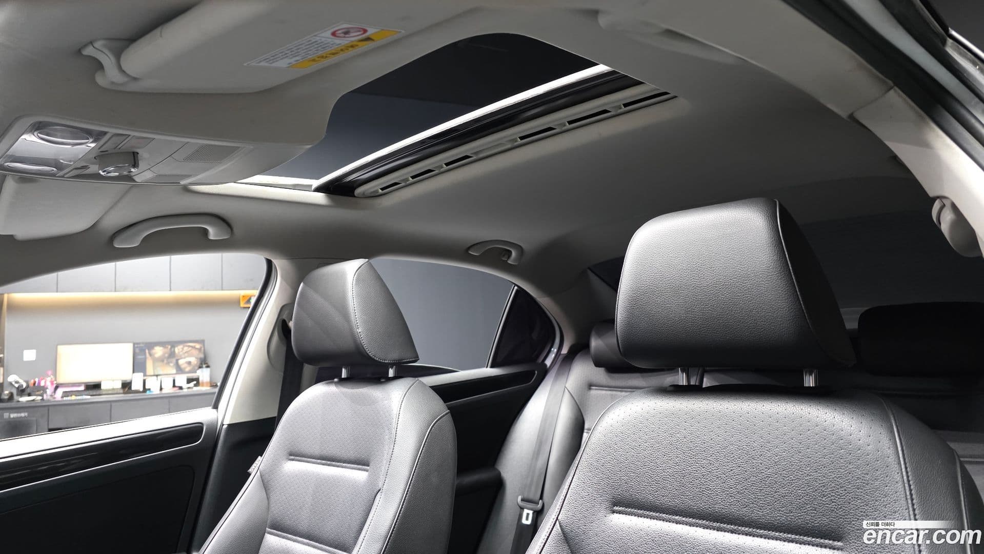 Main__Slider__Photo:Jetta Volkswagen 2014.6-18