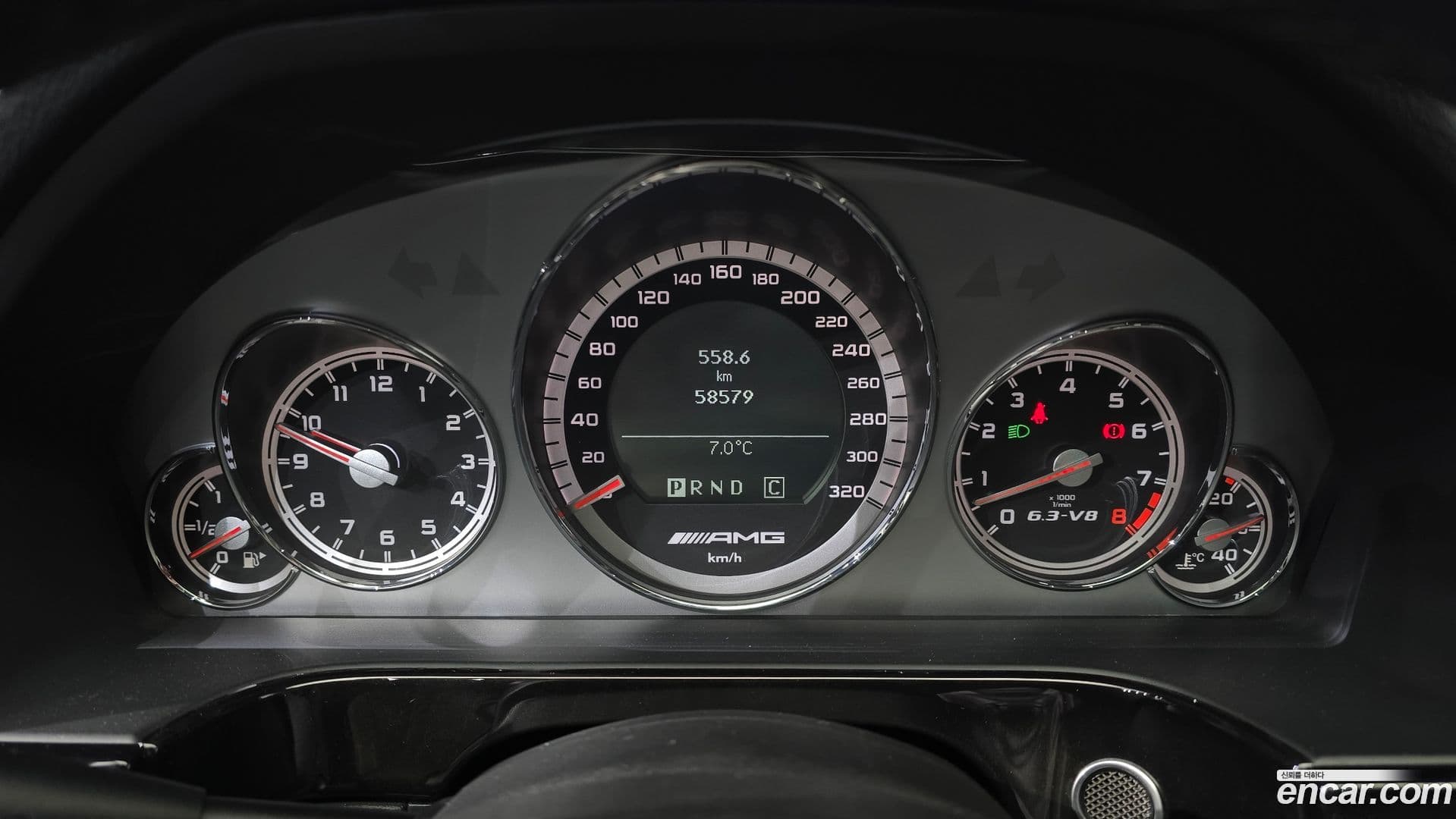 Main__Slider__Photo:E-Class Mercedes-Benz 2009.11-7