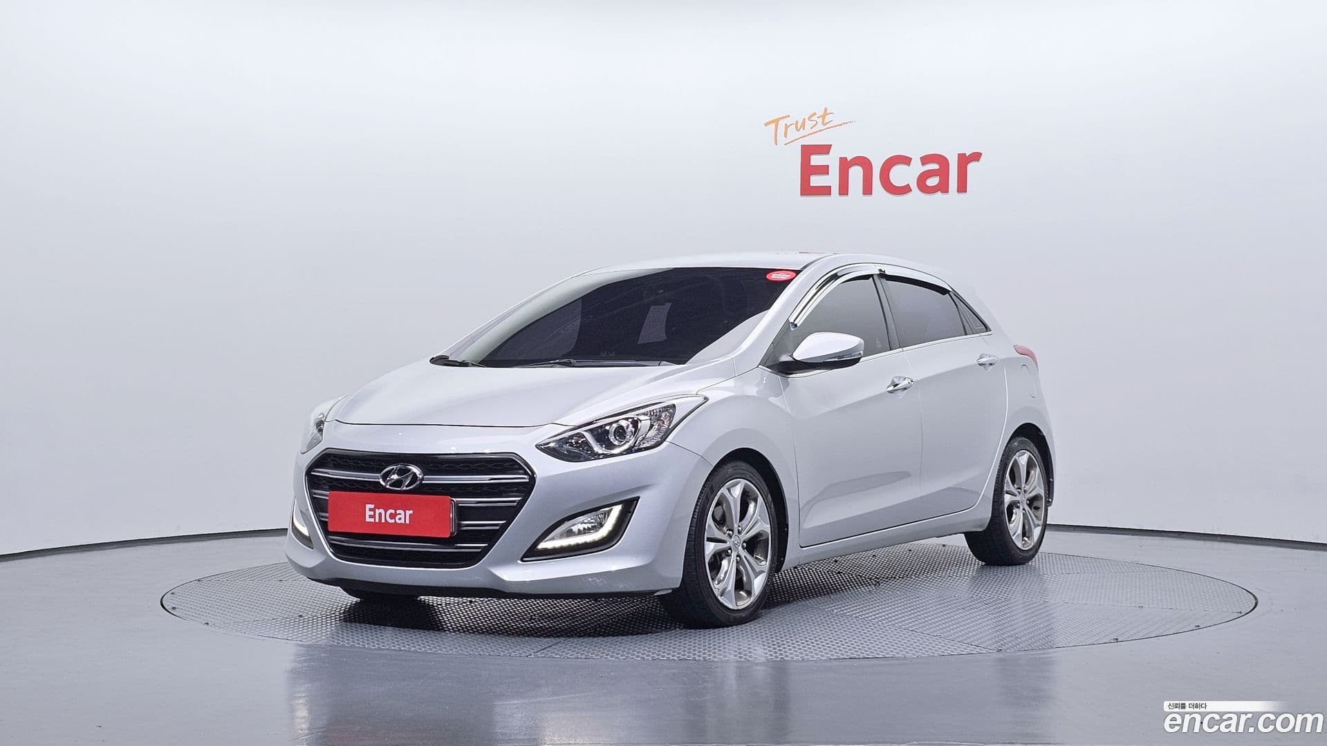 Main__Slider__Photo:i30 Hyundai 2013.4-0