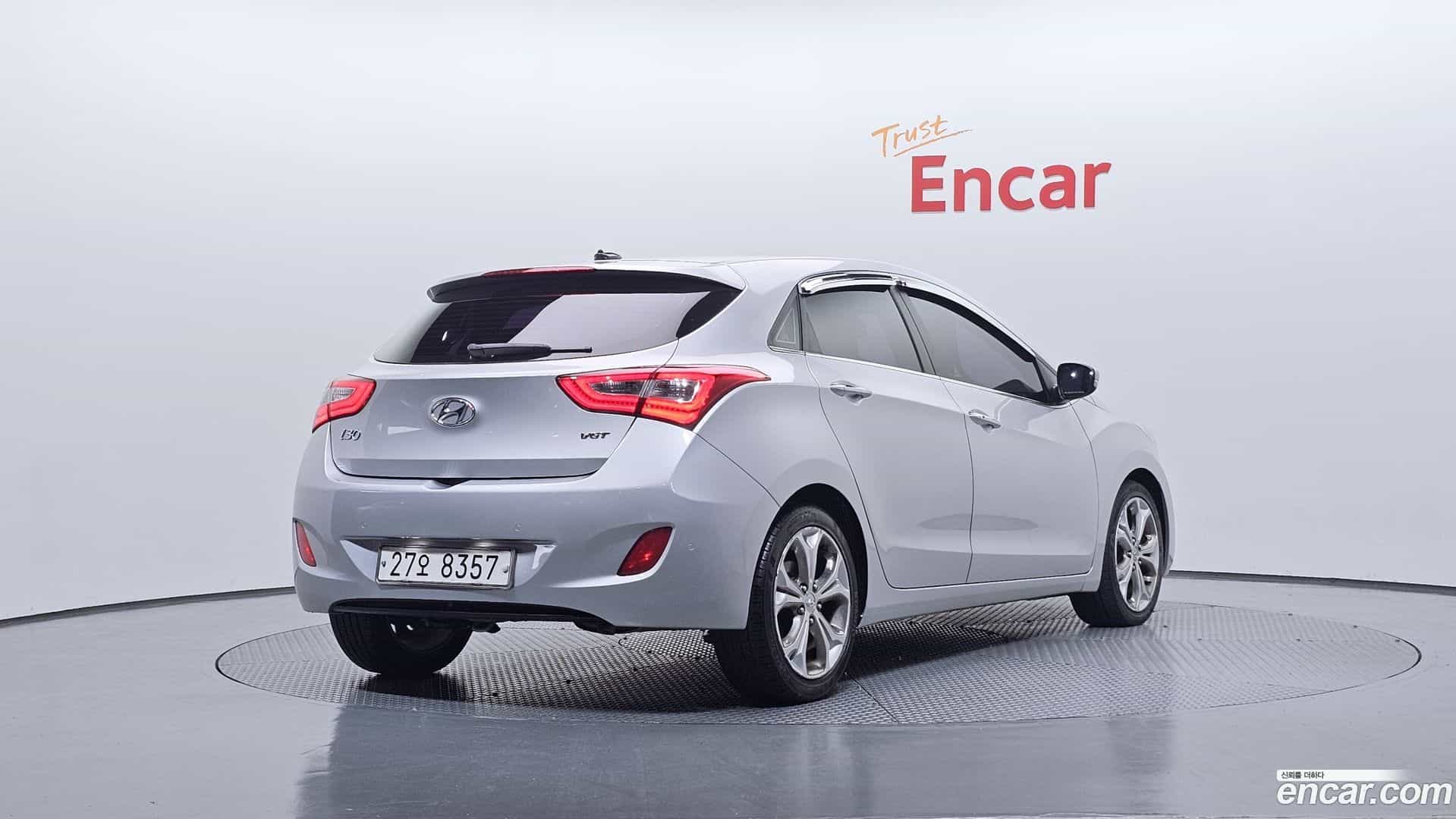 i30 Hyundai 2013.4-OUTER-002