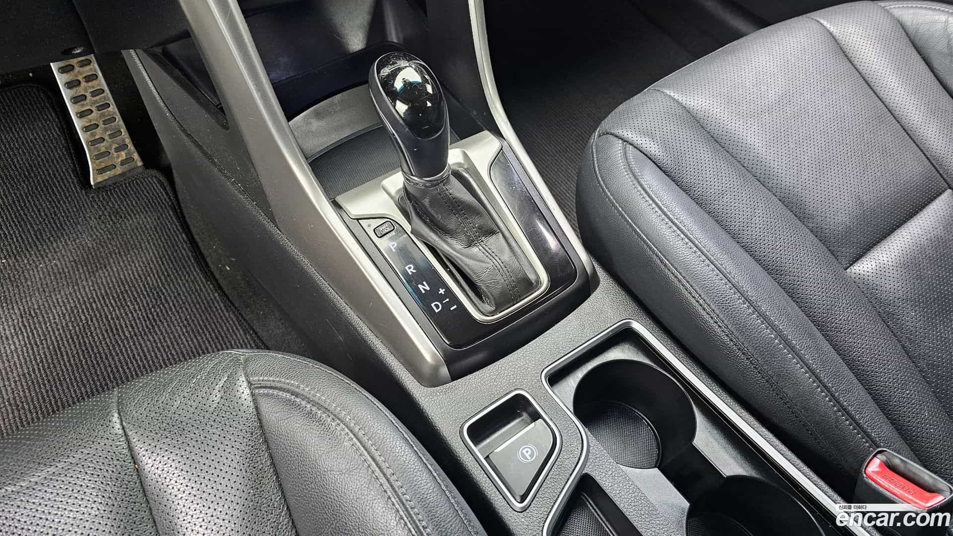 i30 Hyundai 2013.4-INNER-009