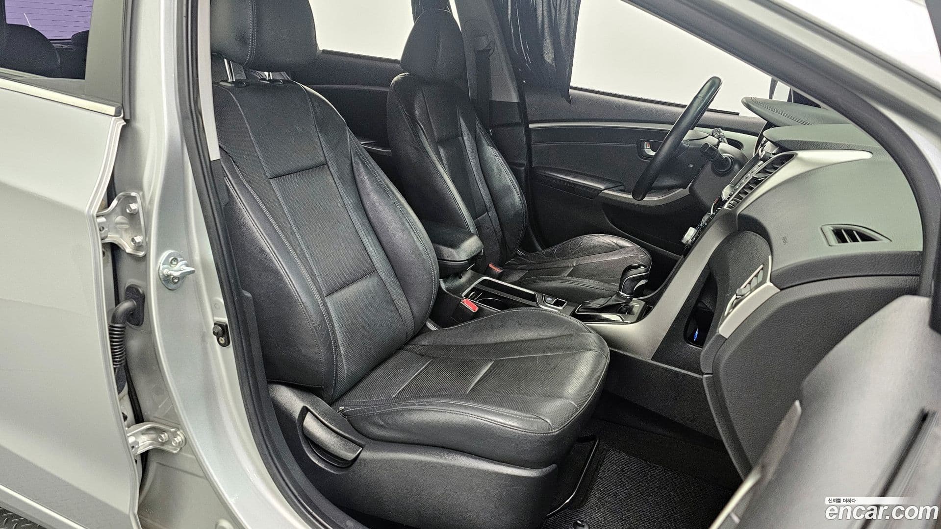 Main__Slider__Photo:i30 Hyundai 2013.4-9