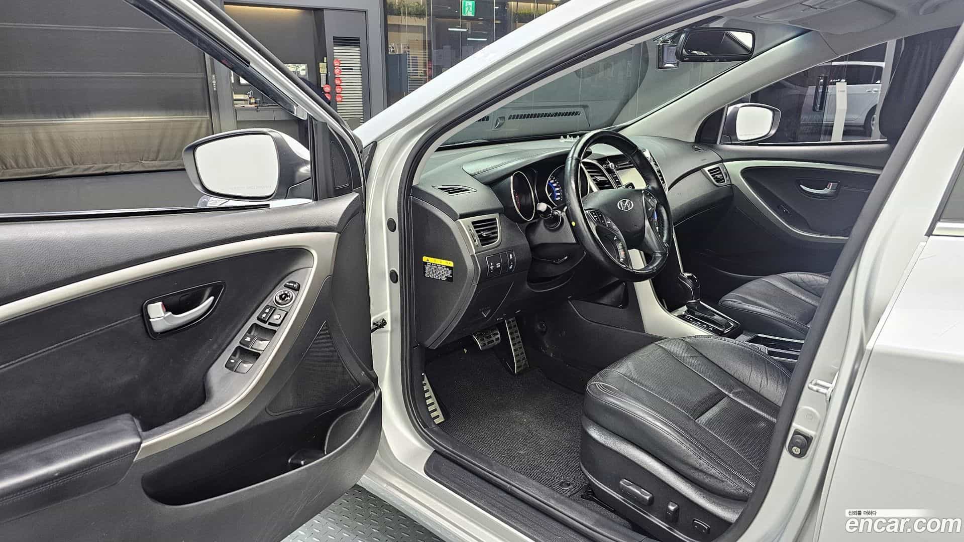 i30 Hyundai 2013.4-OPTION-015