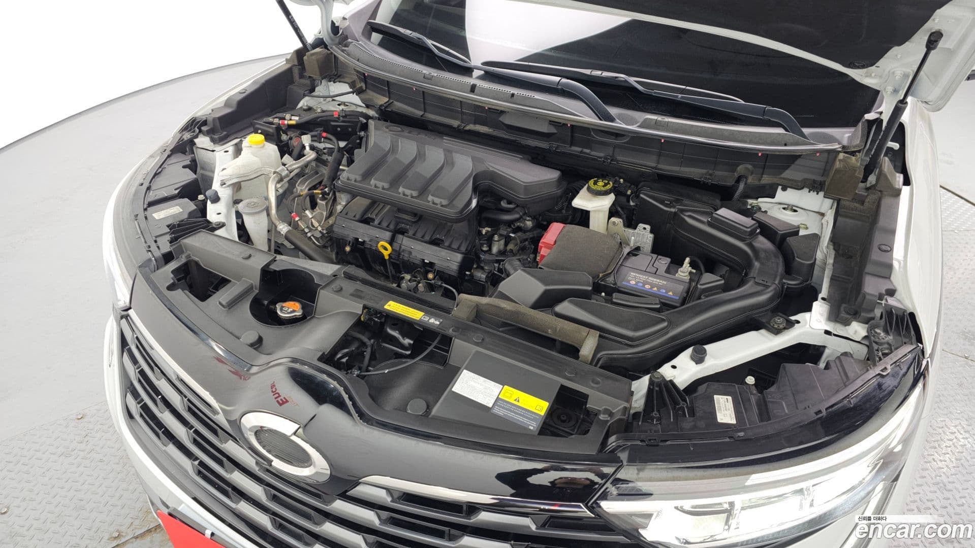 Main__Slider__Photo:QM6 Renault-KoreaSamsung 2023.3-5