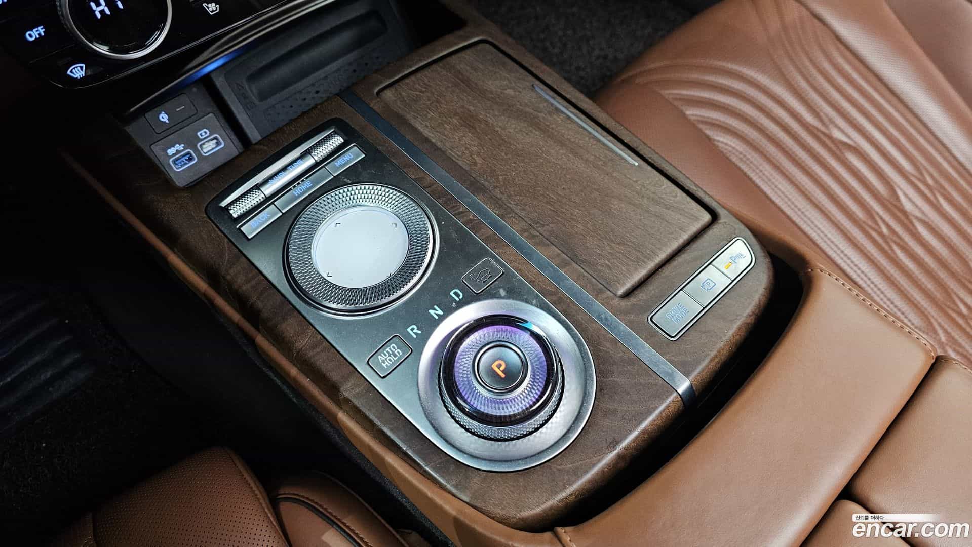 G80 Genesis 2020.4-INNER-009