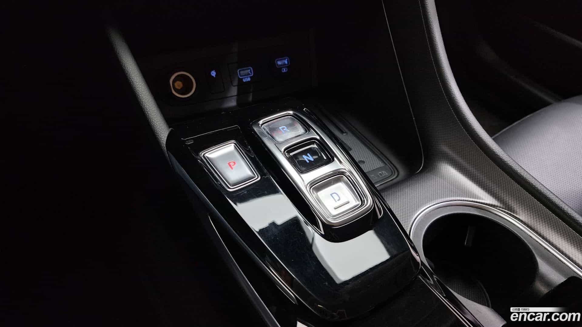 Sonata Hyundai 2020.0-INNER-009