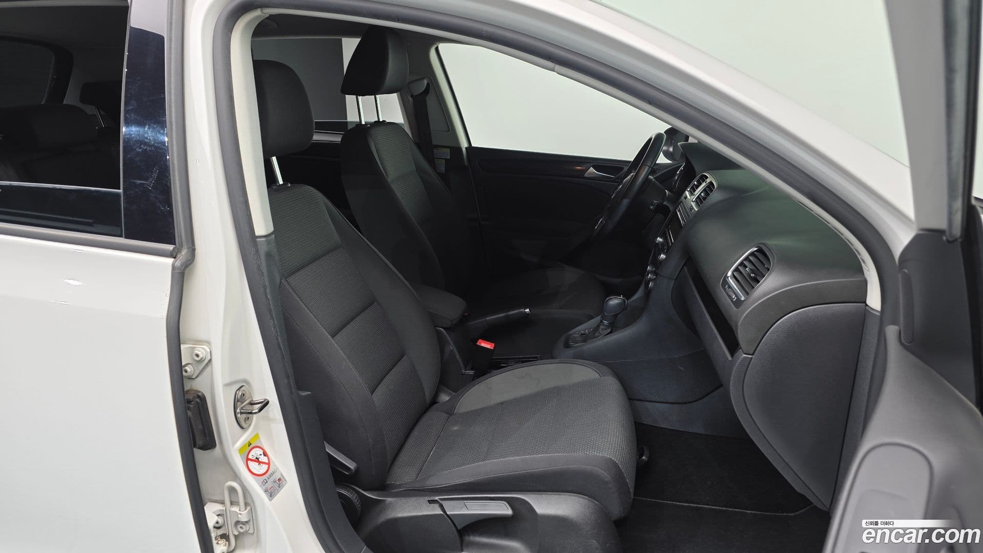 Main__Slider__Photo:Golf Volkswagen 2011.6-9