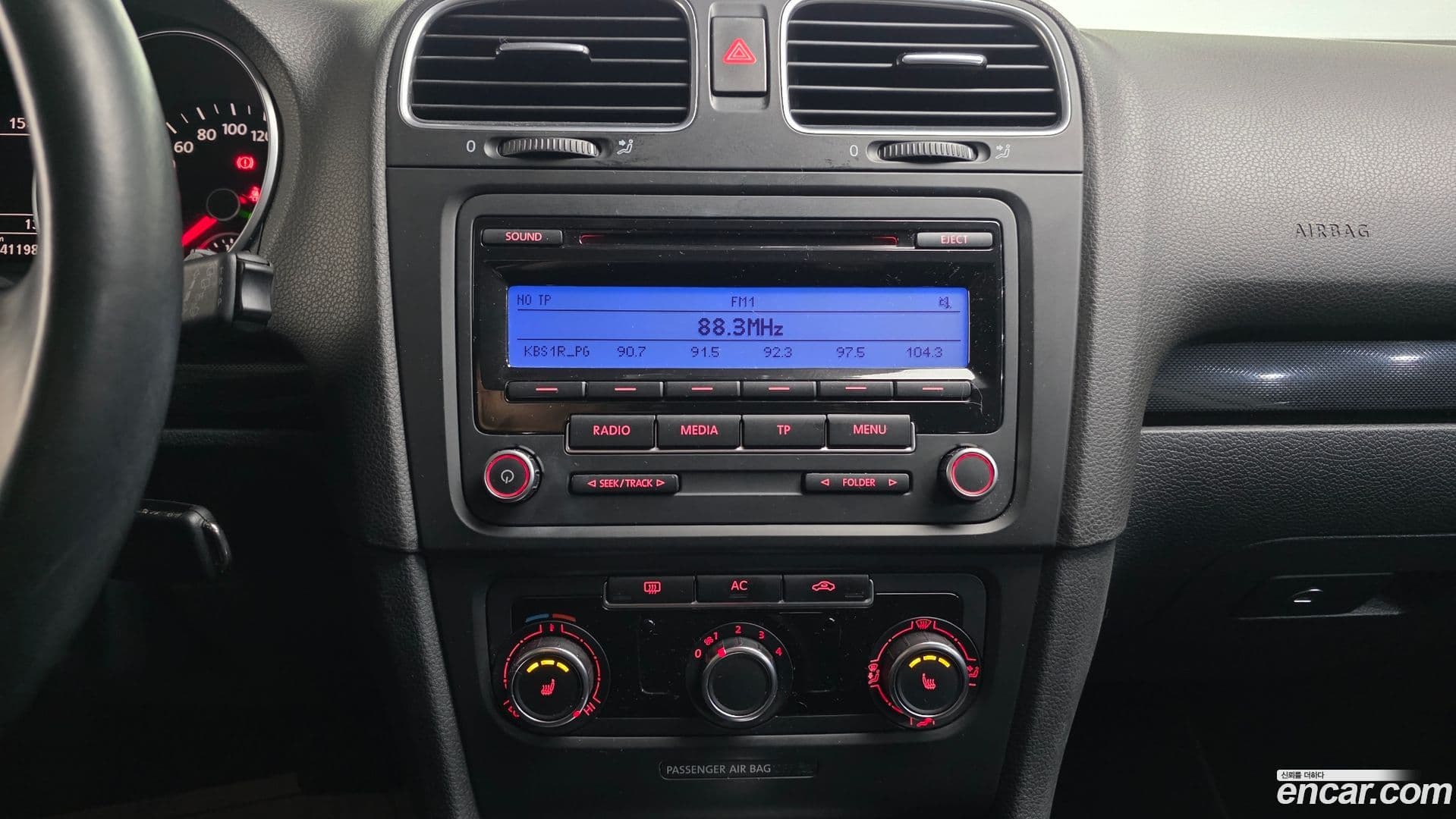 Main__Slider__Photo:Golf Volkswagen 2011.6-13