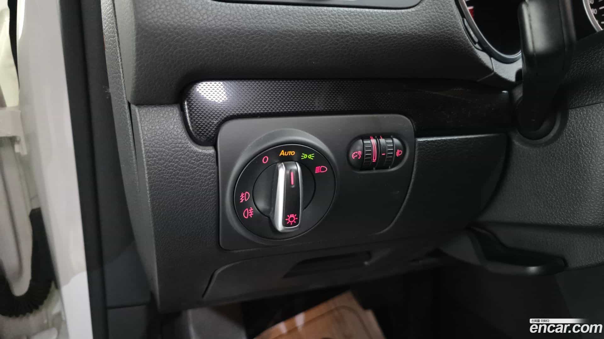 Golf Volkswagen 2011.6-OPTION-020