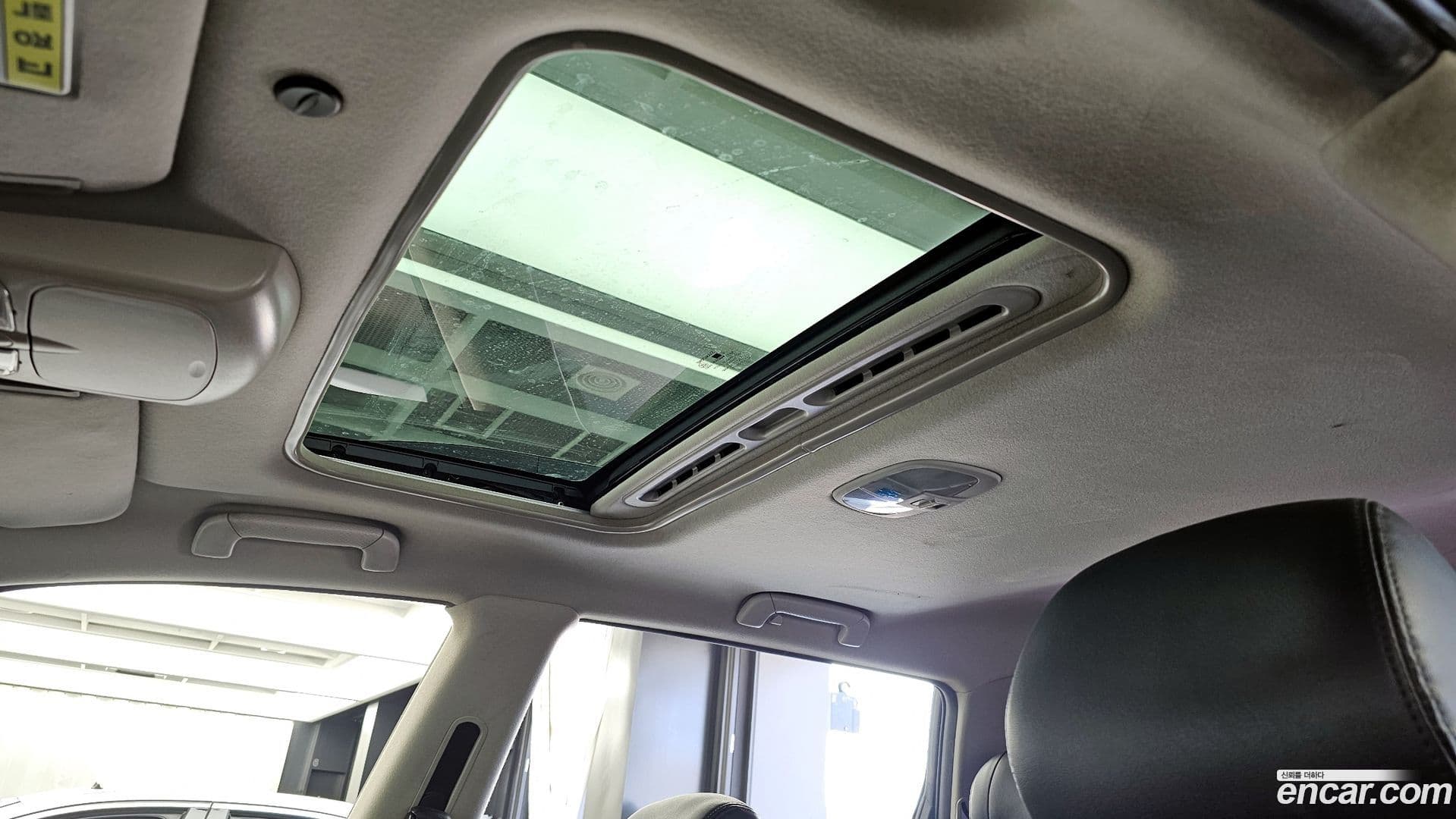 Main__Slider__Photo:Rexton KG_Mobility_Ssangyong 2015.11-18