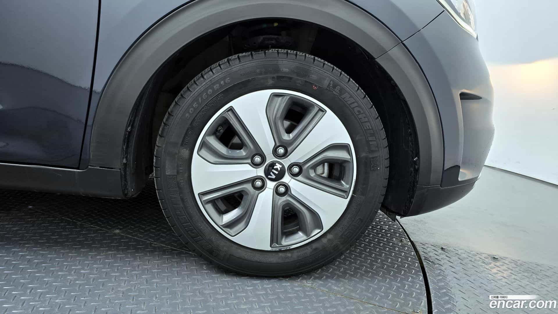 Niro Kia 2017.8-OUTER-005