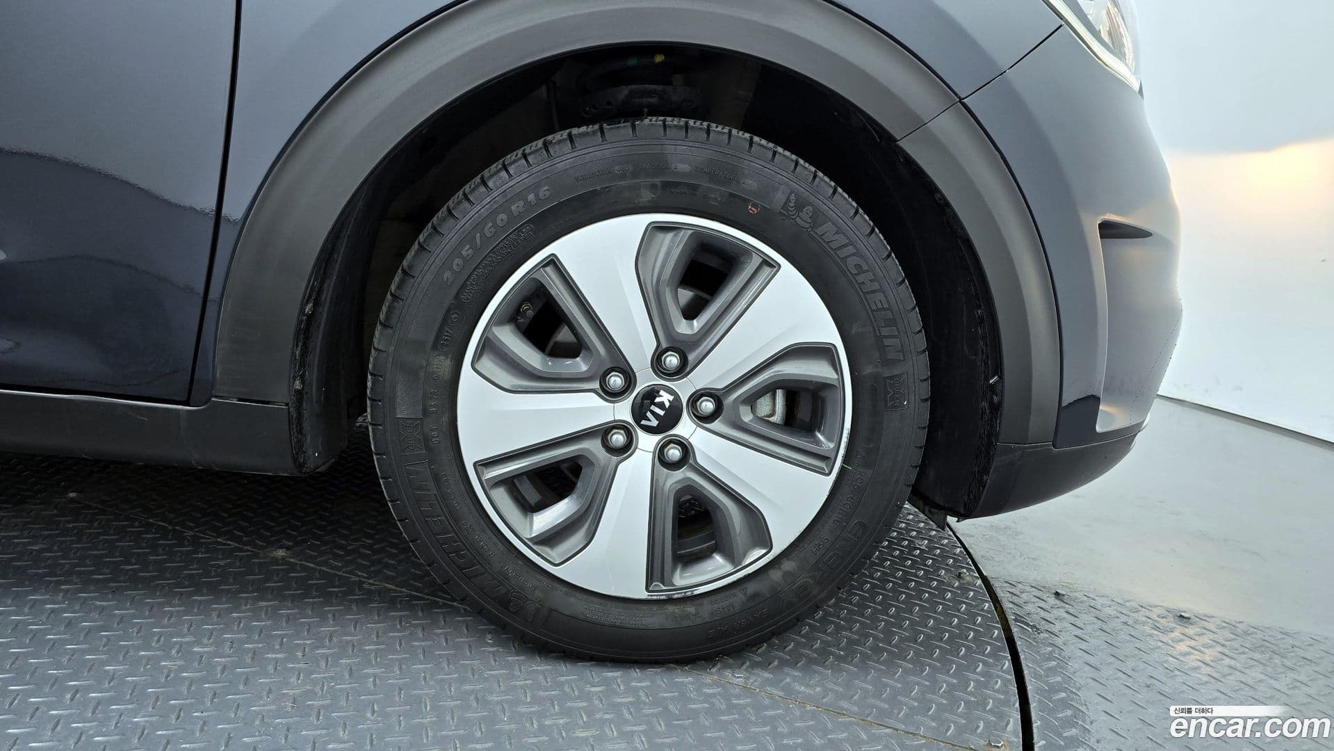 Main__Slider__Photo:Niro Kia 2017.8-4