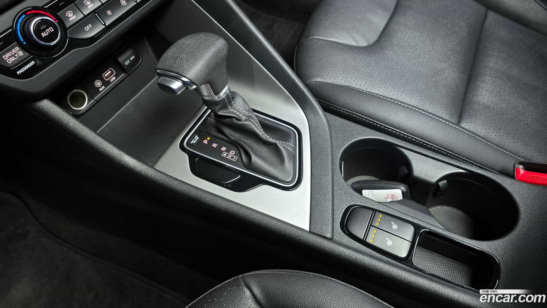 Niro Kia 2017.8-INNER-009