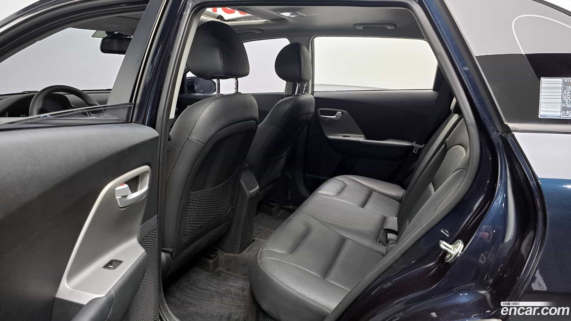 Niro Kia 2017.8-OPTION-016