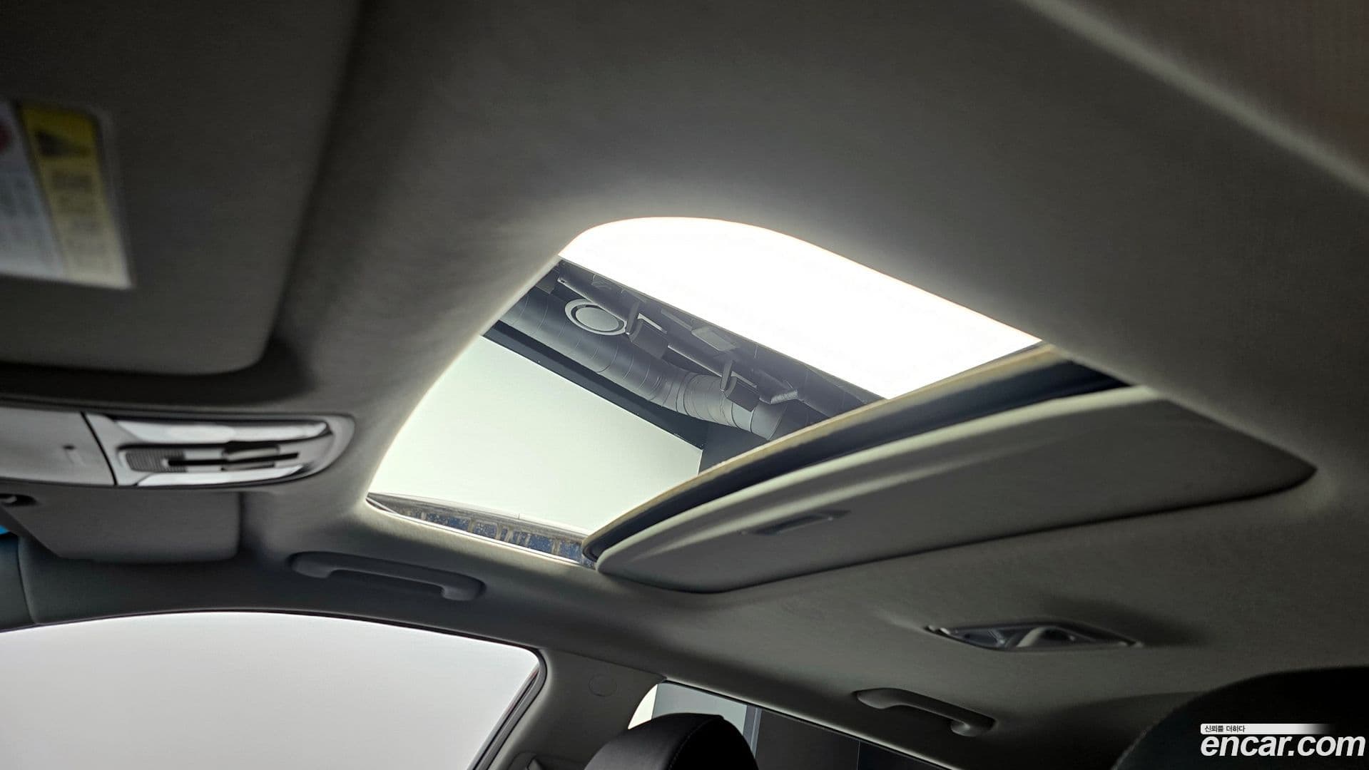 Main__Slider__Photo:Niro Kia 2017.8-17