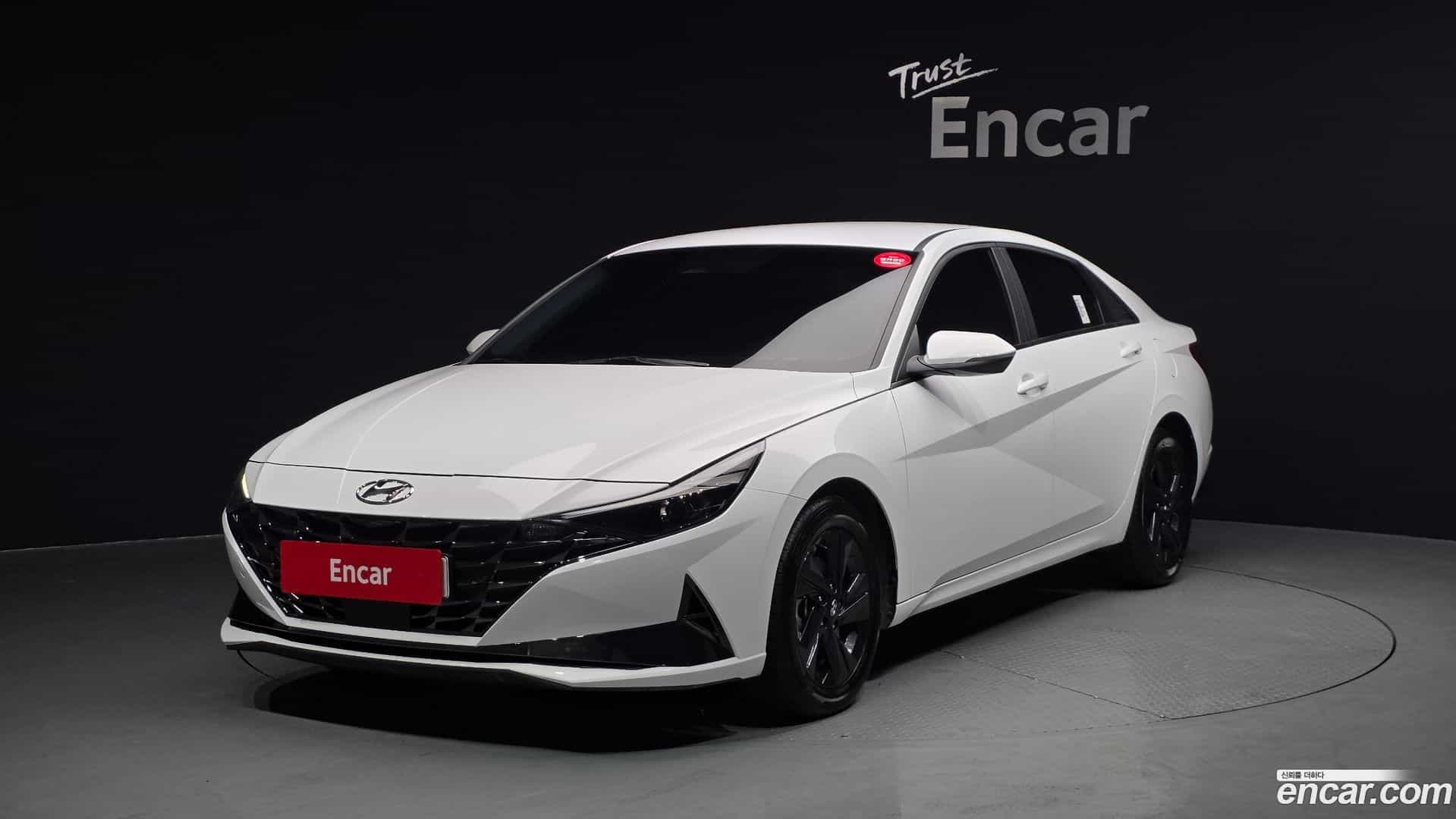 AVANTE Hyundai 2022.9-OUTER-001