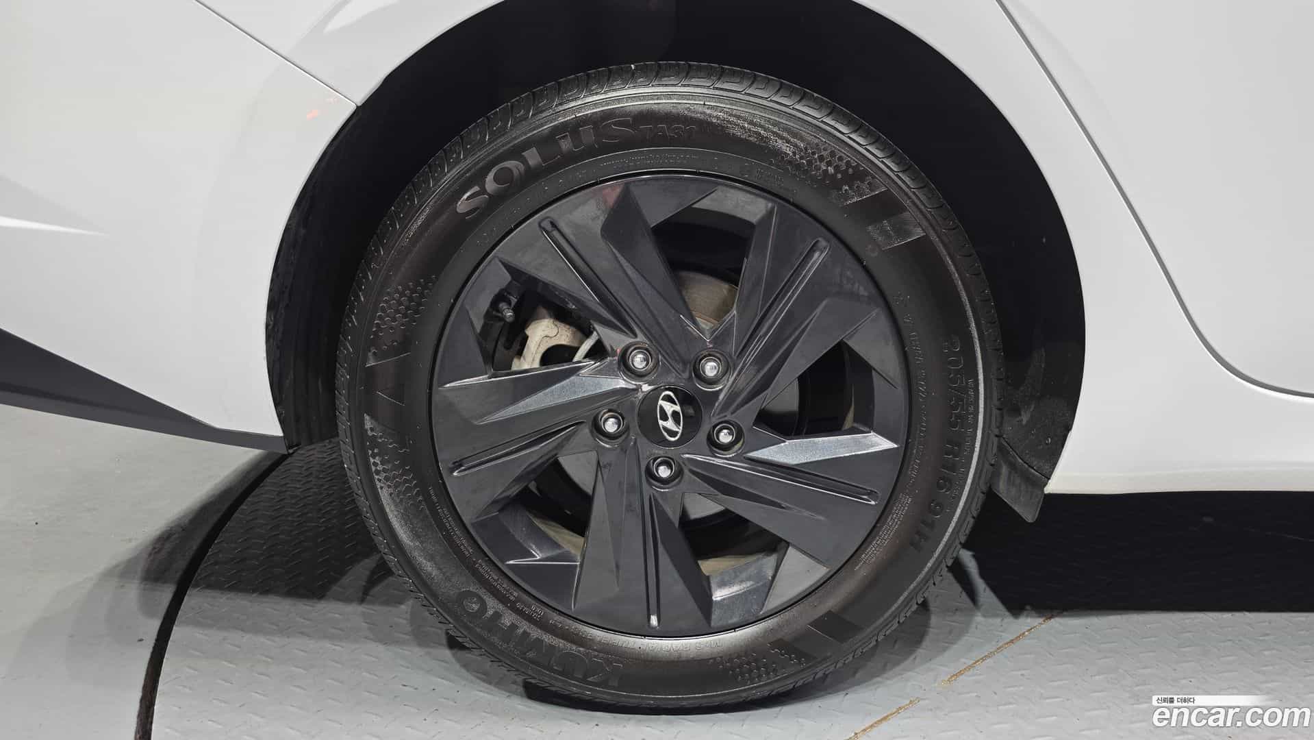 AVANTE Hyundai 2022.9-OUTER-005